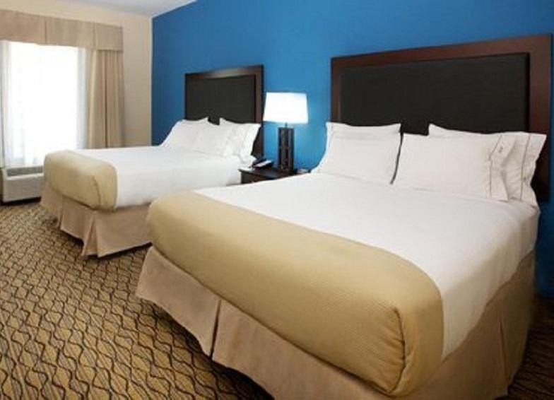 Holiday Inn Express and Suites Bossier City Louisiana Downs by IHG photo 2