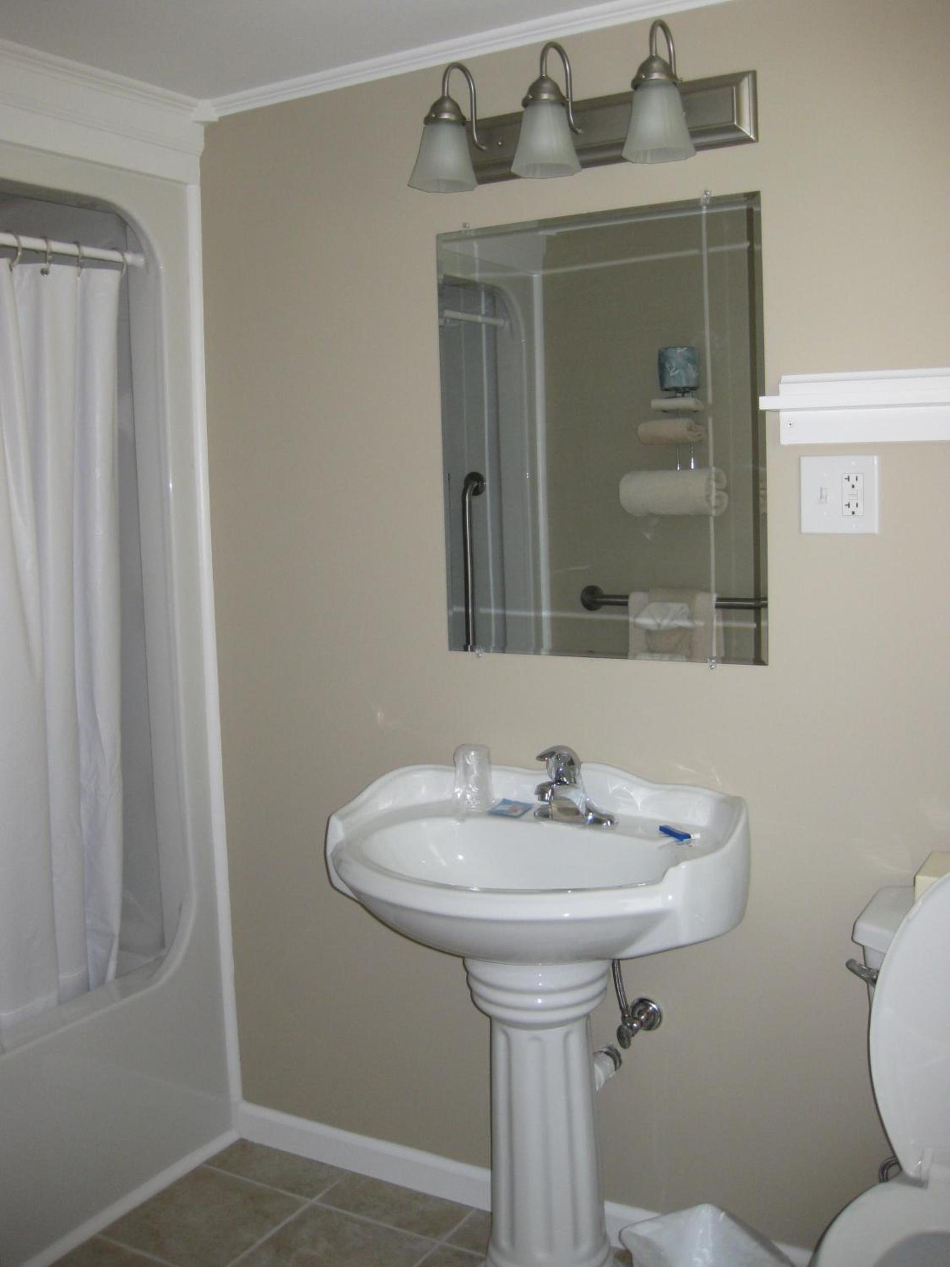 The Chatham Motel photo 15