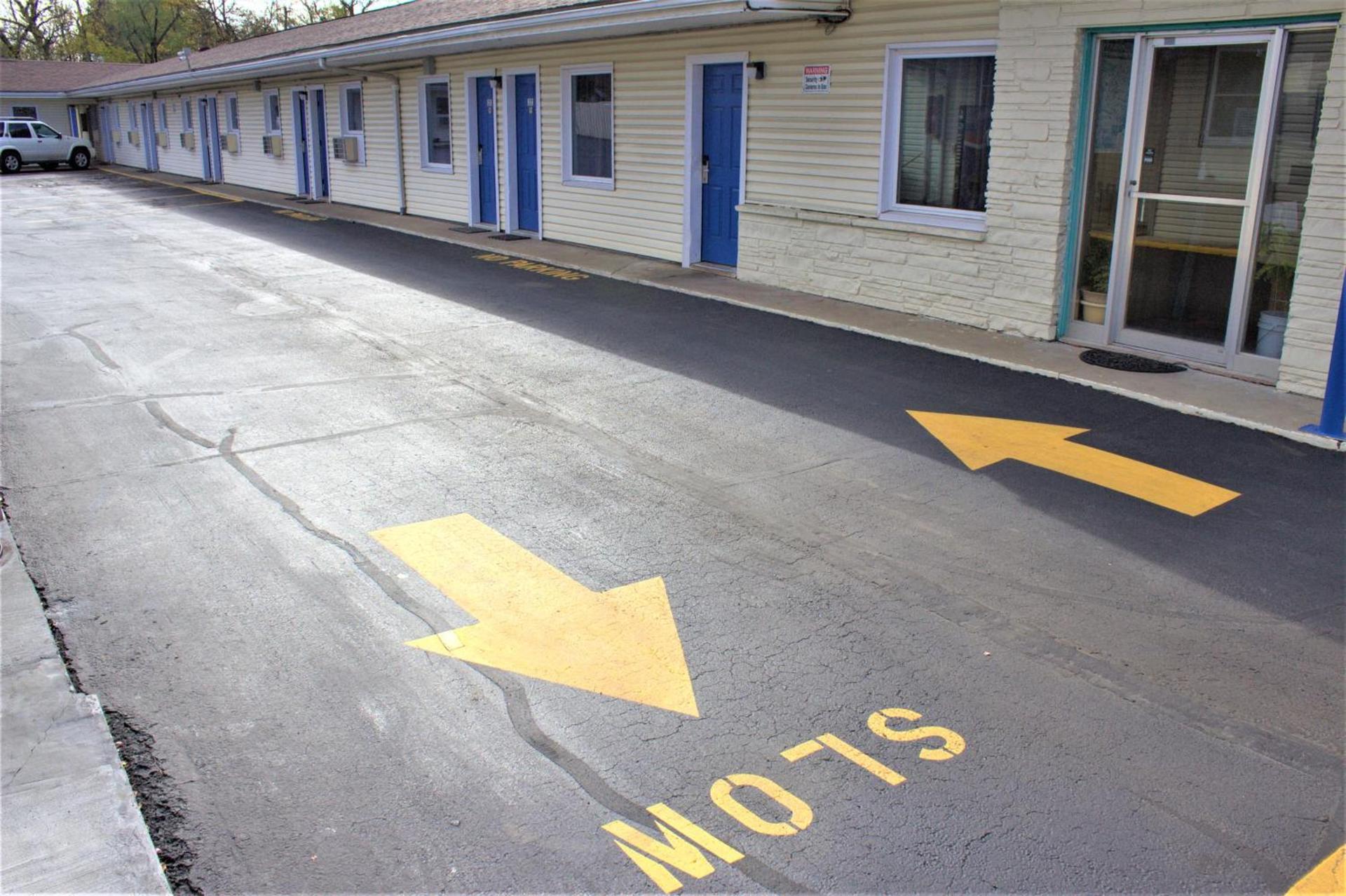 Plaza Motel photo 19