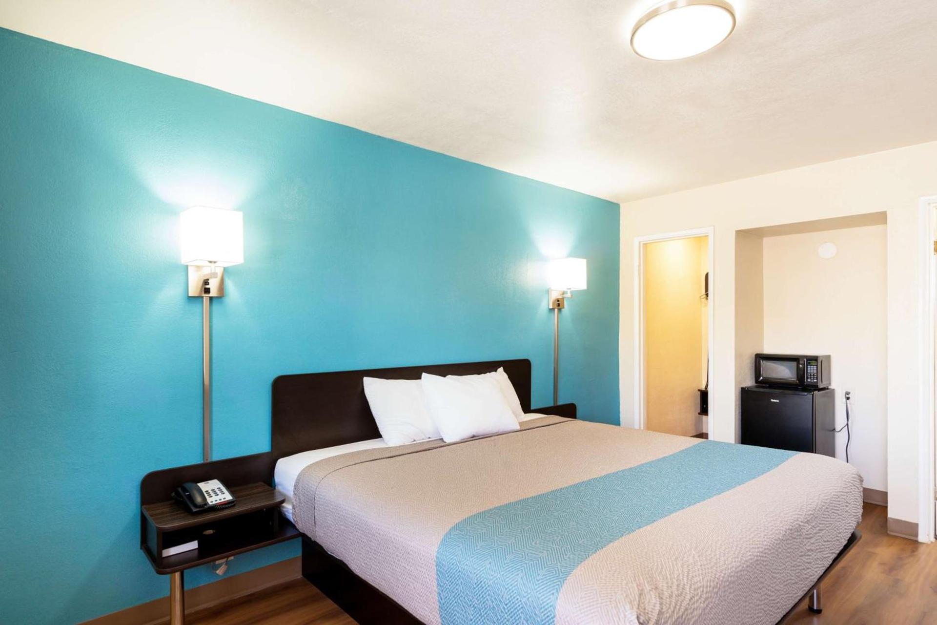 Motel 6-Odessa, TX - 2nd Street photo 17