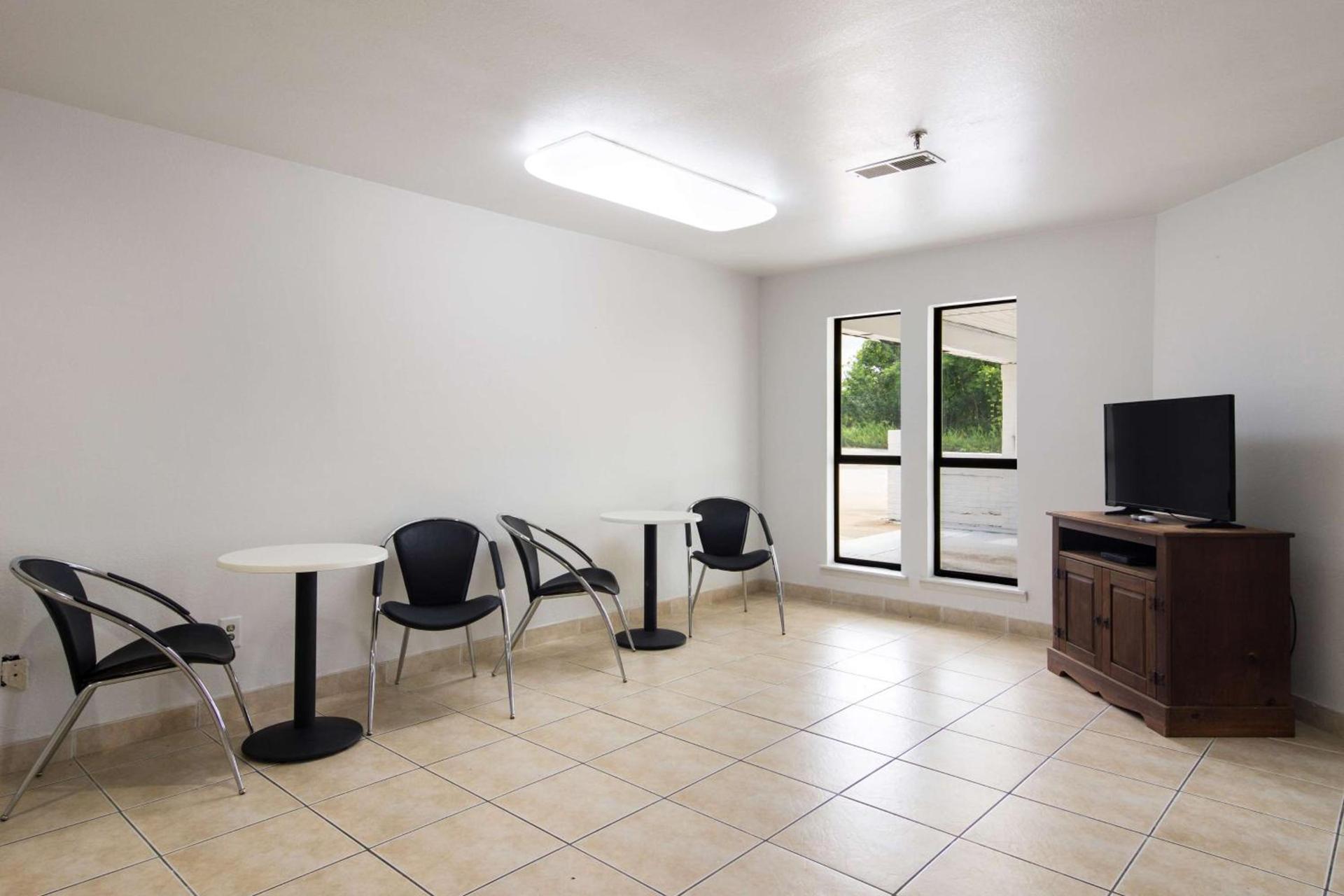 Motel 6-Bremen, GA photo 22