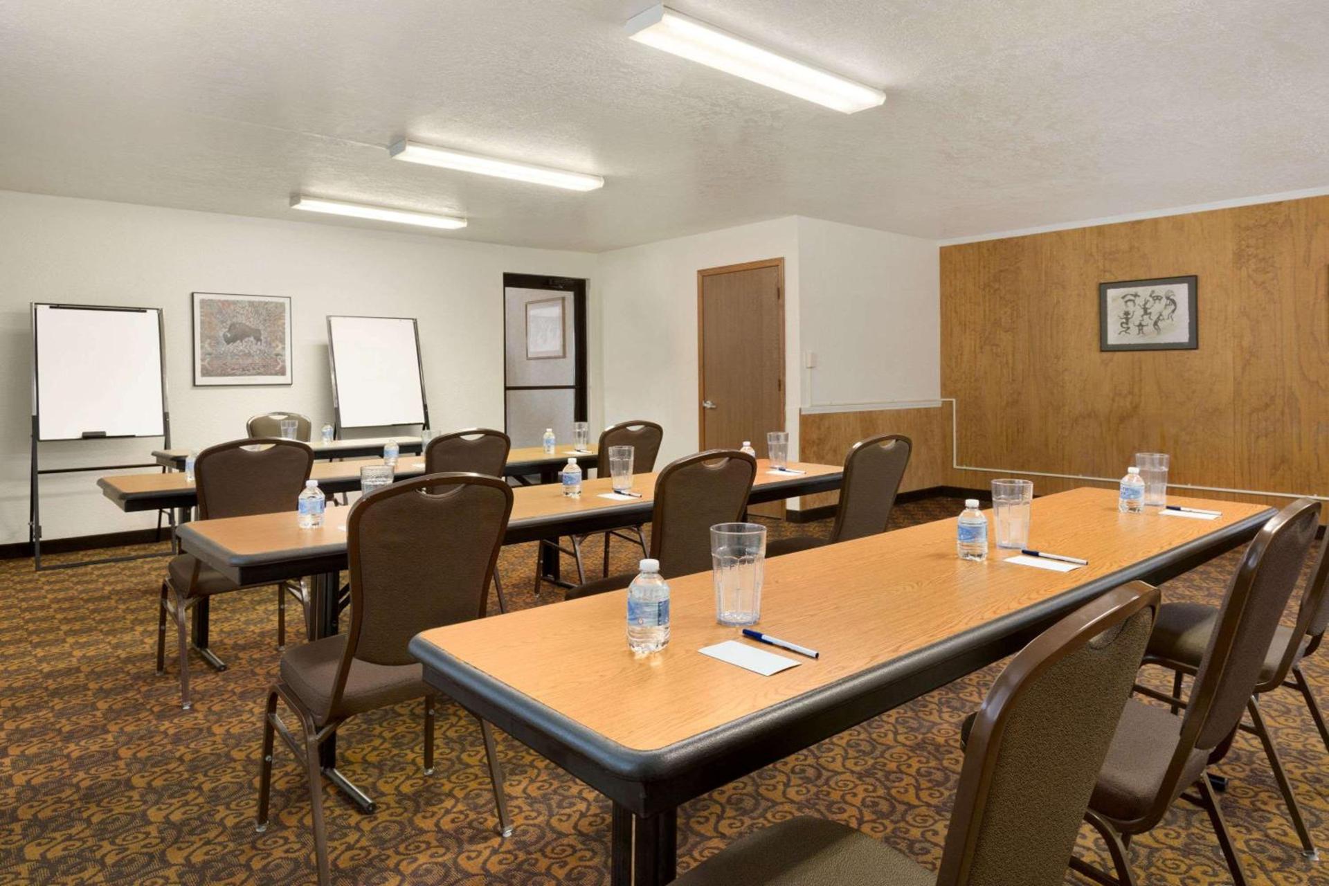 Travelodge by Wyndham Belen photo 20