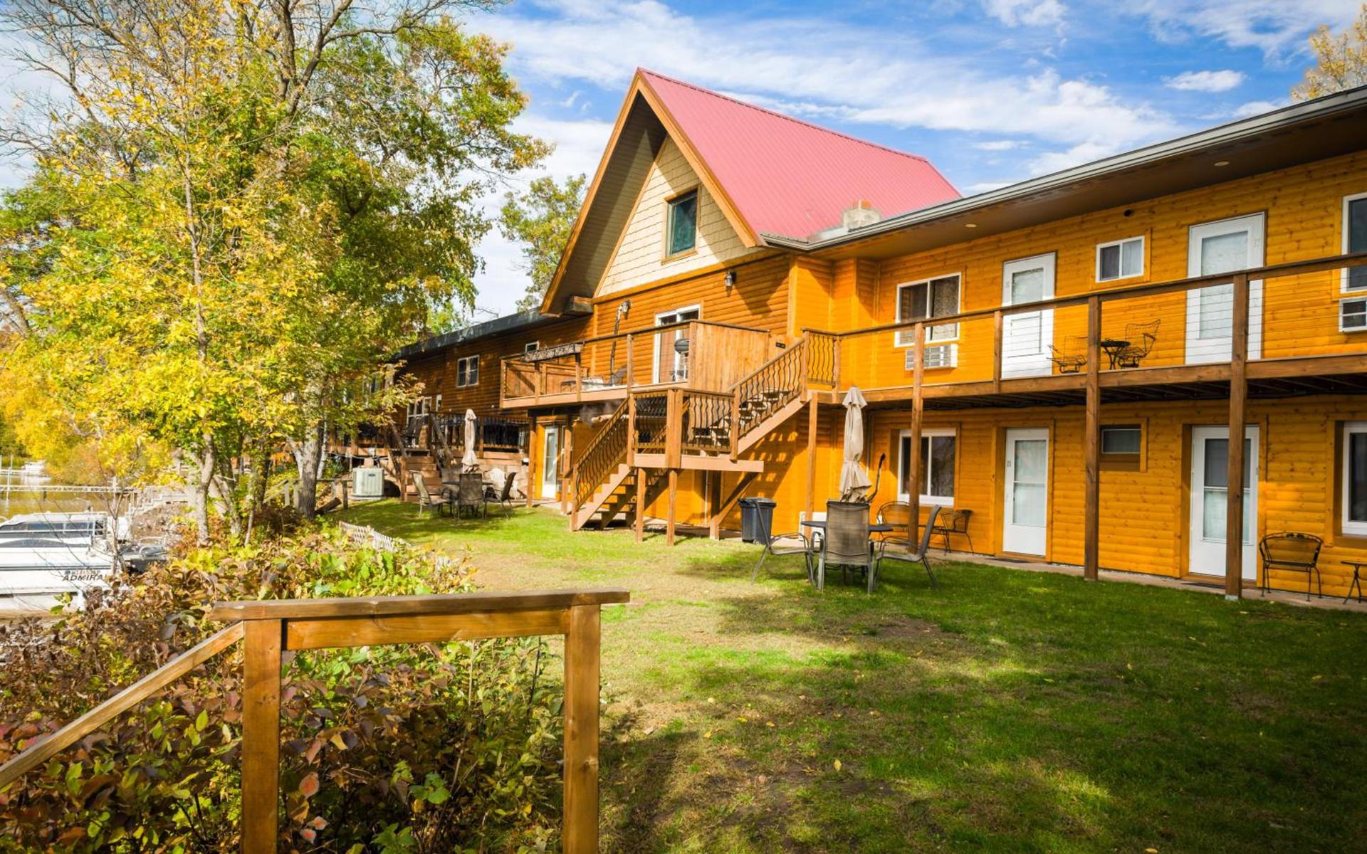 Curriers Lakeview Lodge photo 22