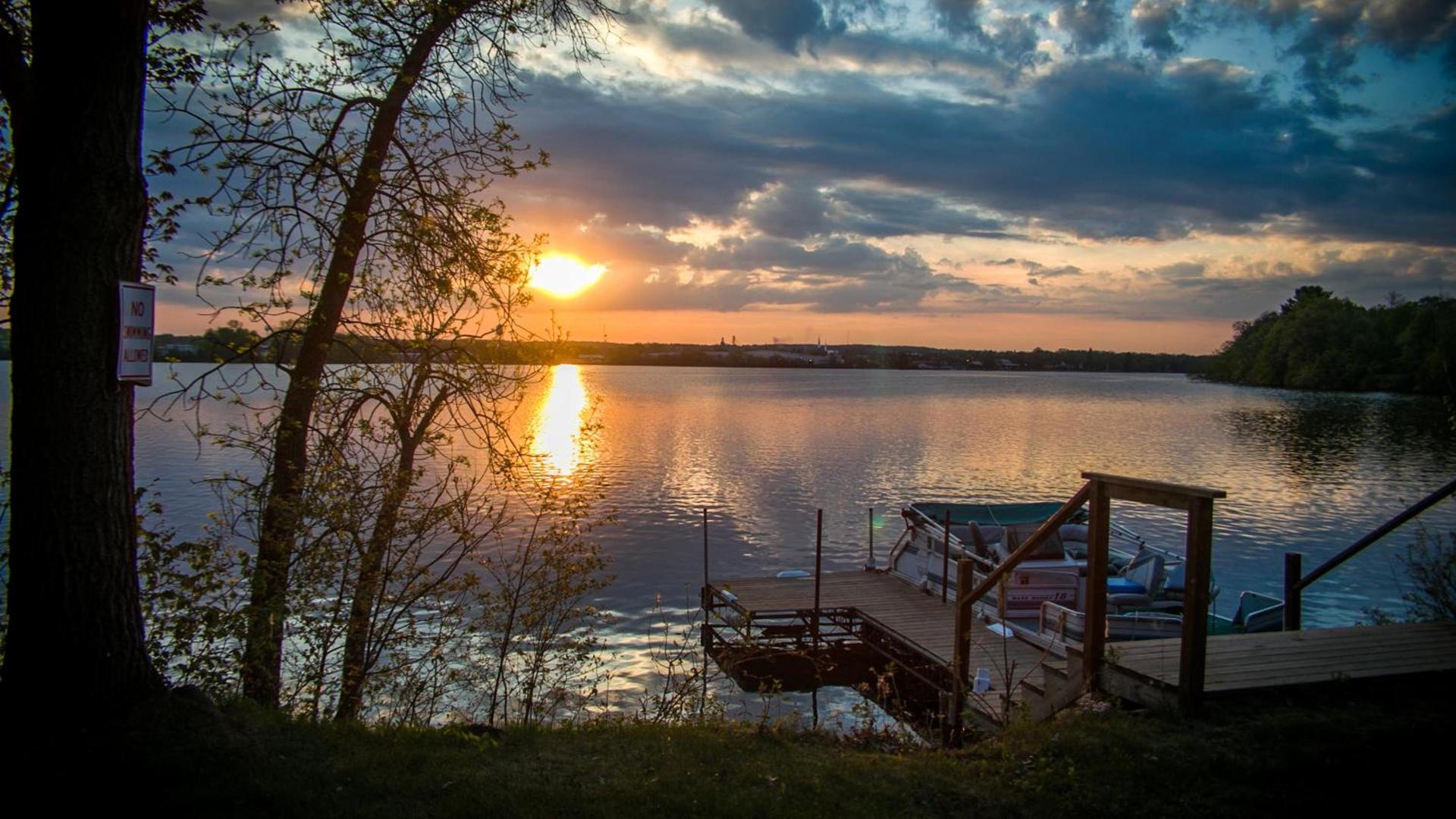 Curriers Lakeview Lodge photo 26