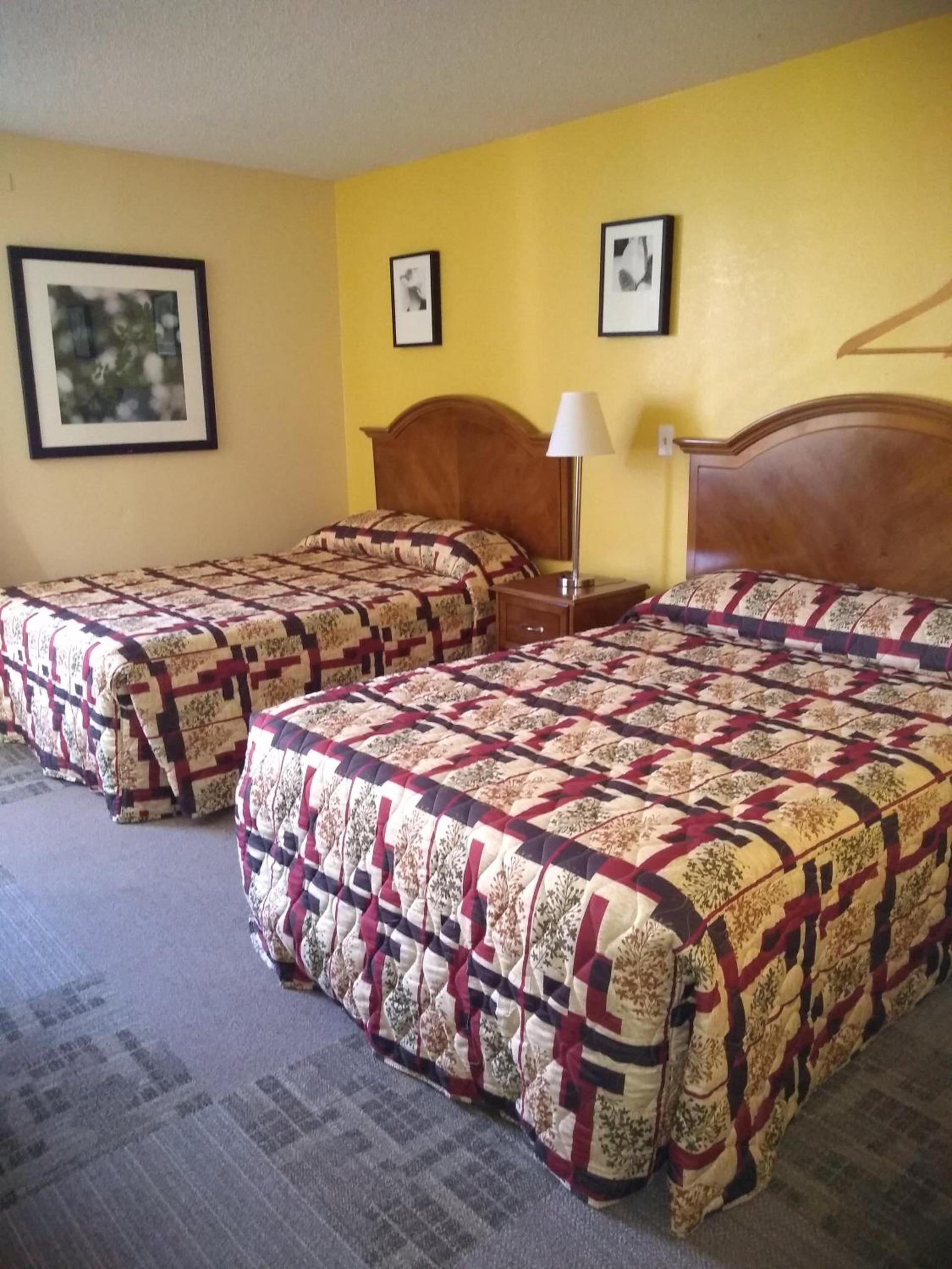 Red Carpet Inn-Macon photo 15