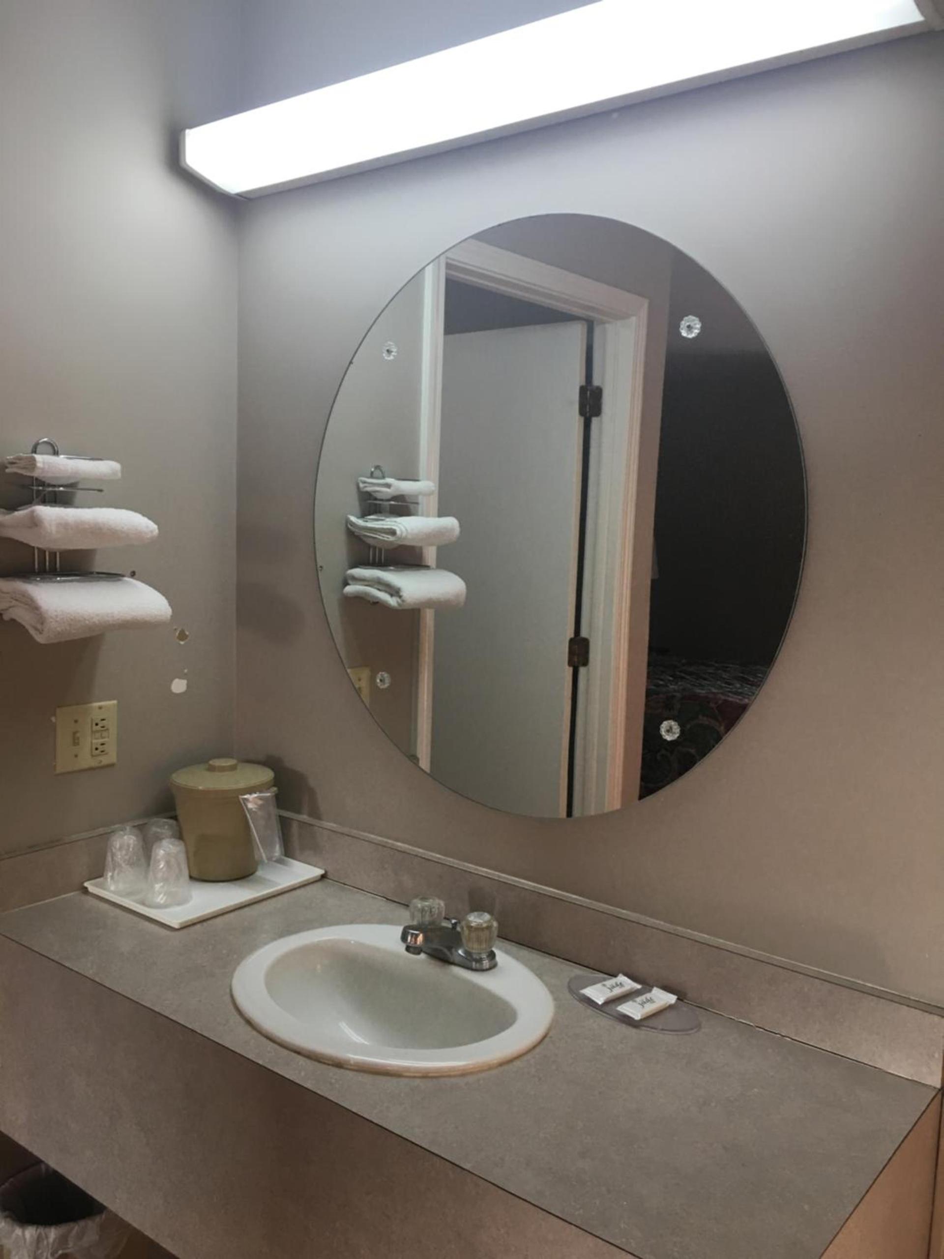Caronoda Motel photo 6