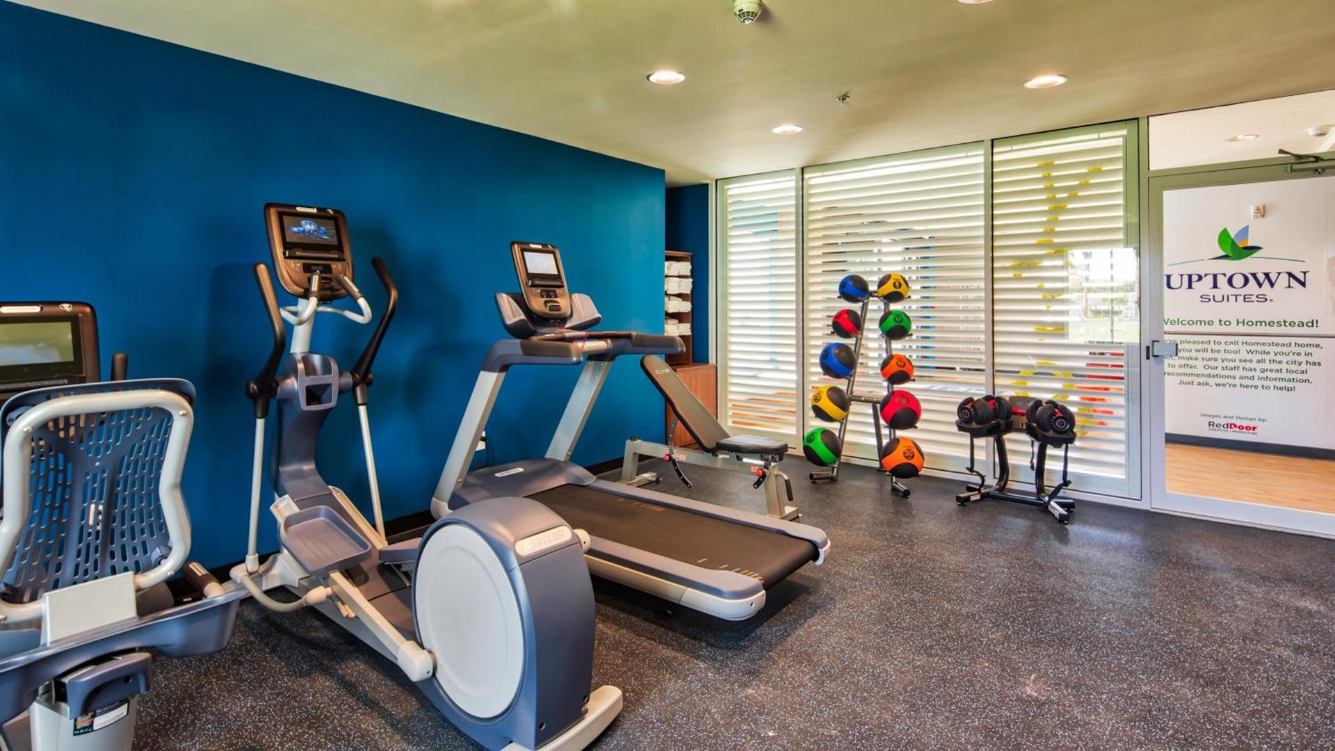 Uptown Suites Extended Stay Tampa FL - Riverview photo 21