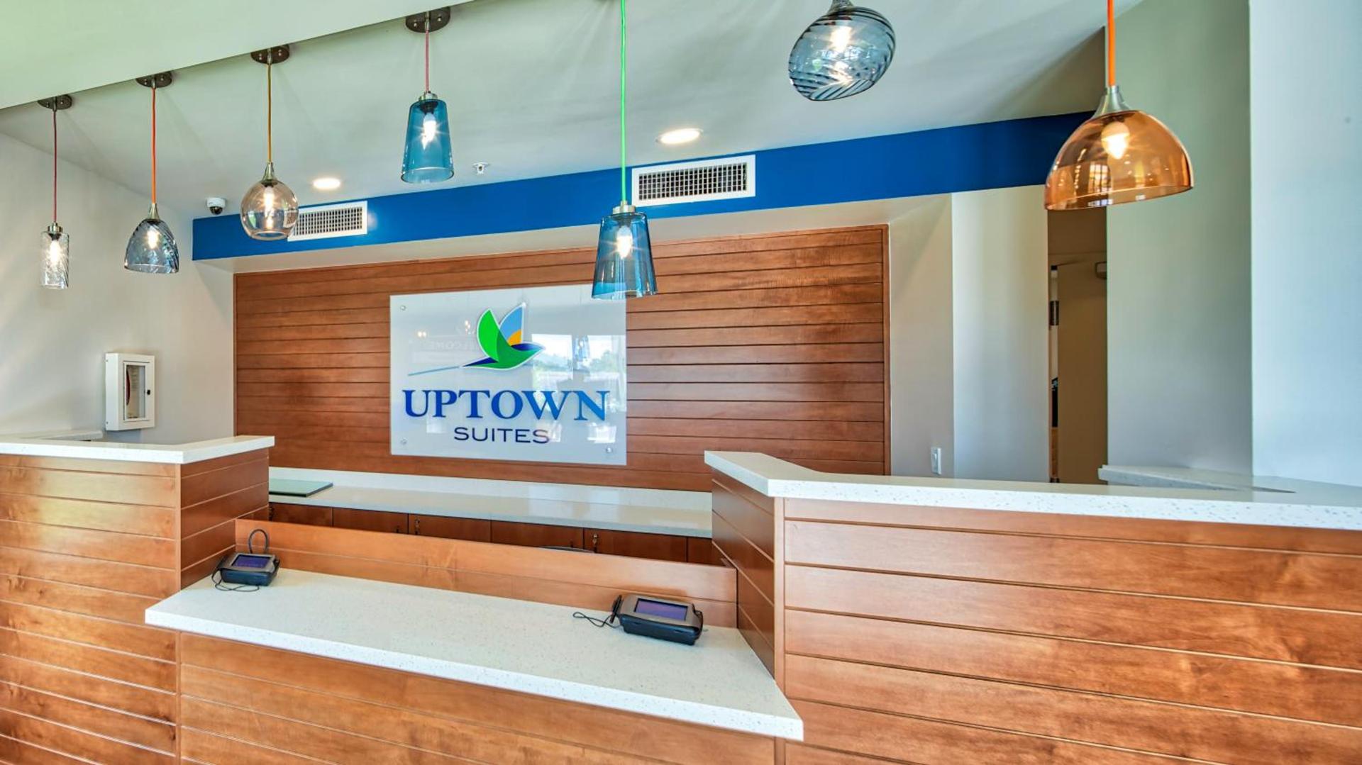 Uptown Suites Extended Stay Tampa FL - Riverview photo 2