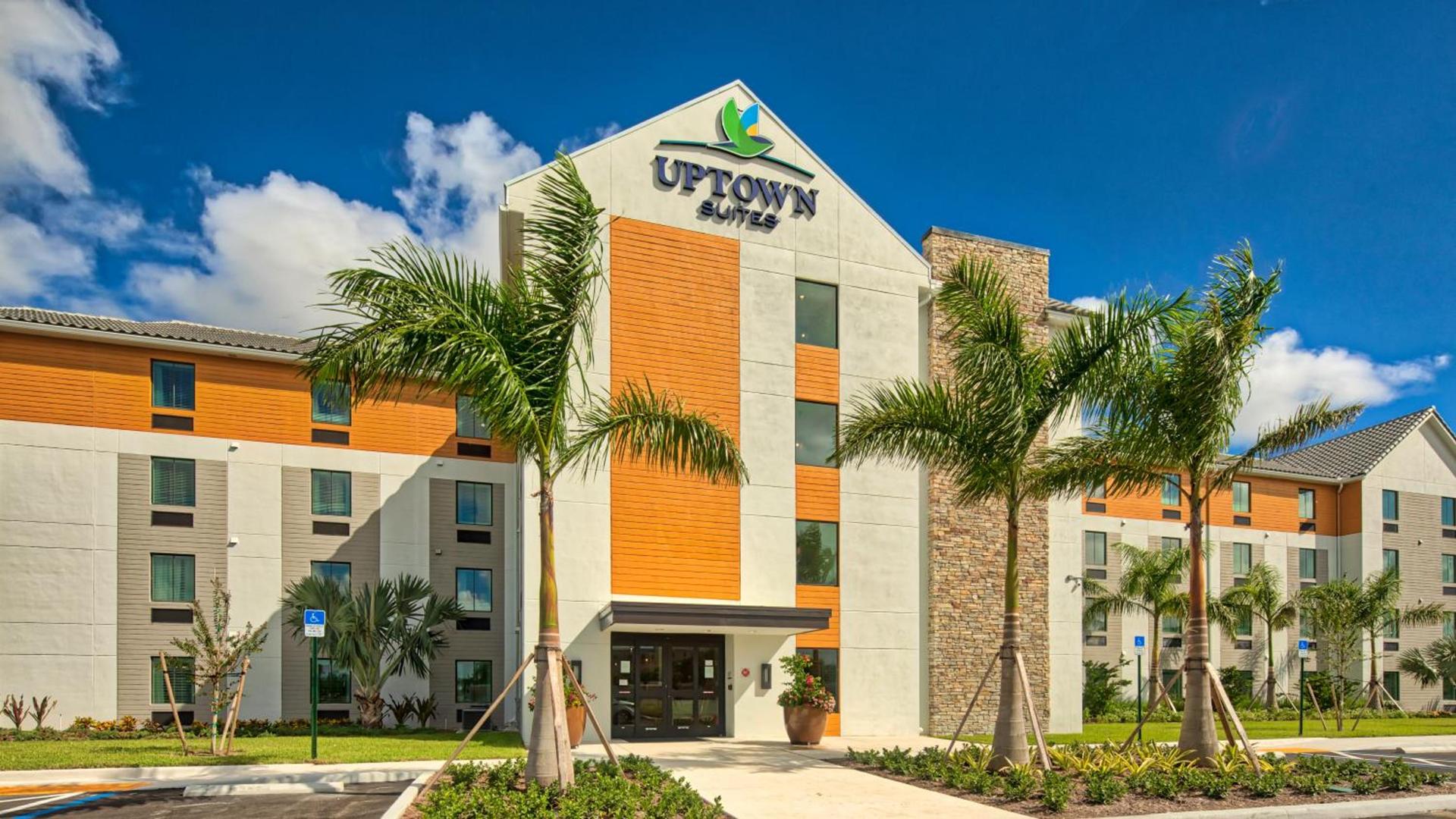 Uptown Suites Extended Stay Tampa FL - Riverview photo 4