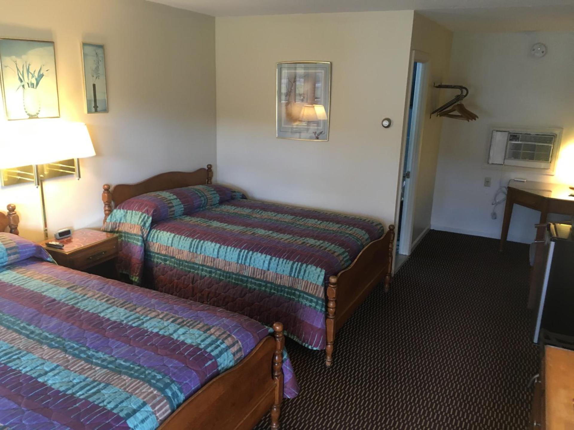 Catamount Motel photo 5