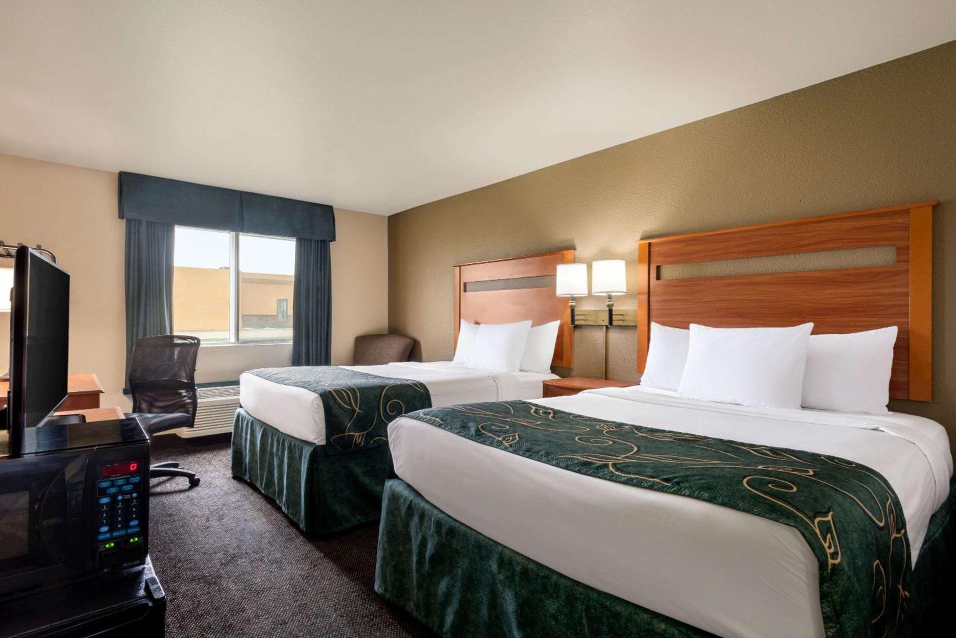 Travelodge by Wyndham Missouri Valley photo 9