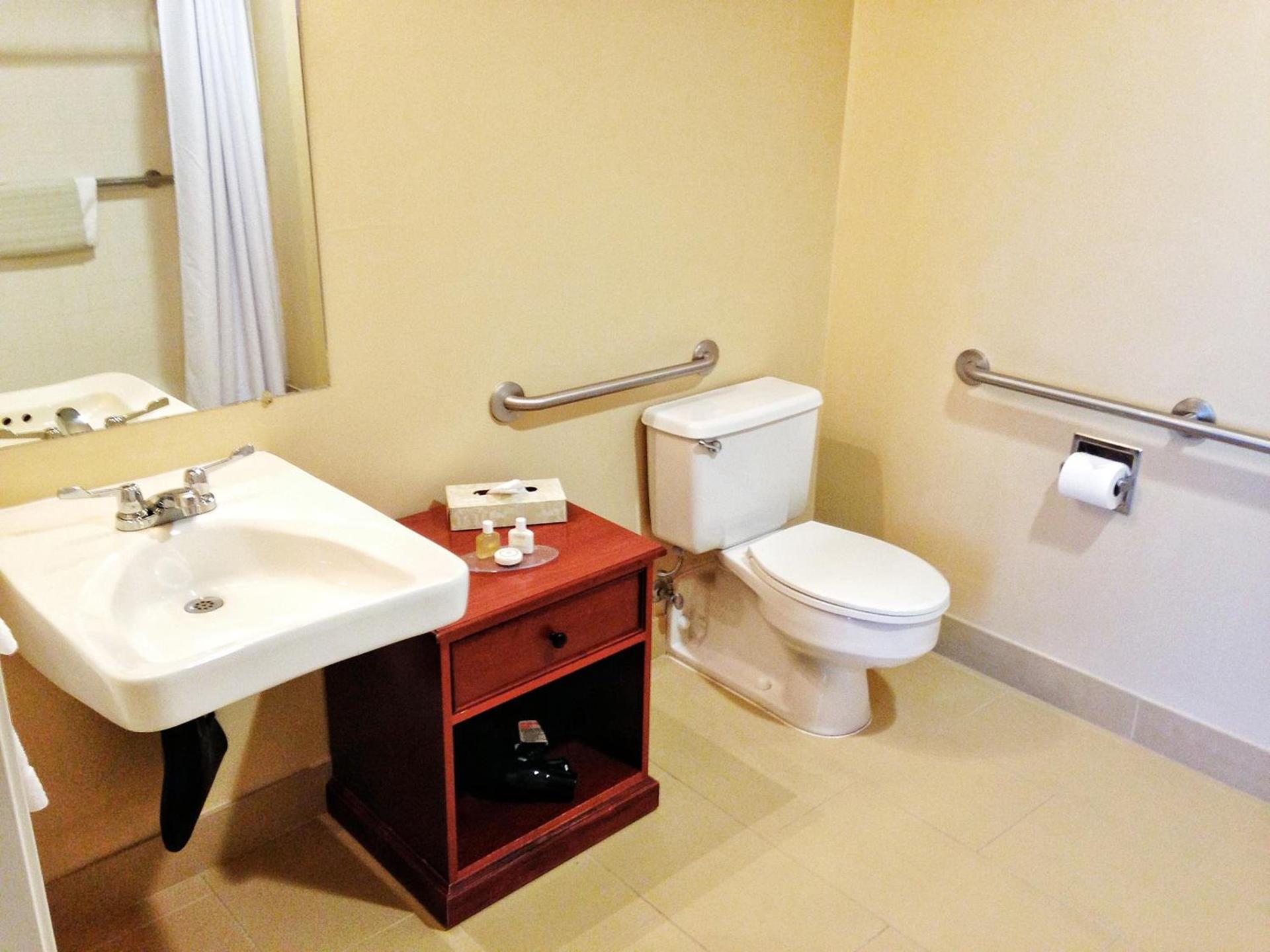 Coast Wenatchee Center Hotel photo 44