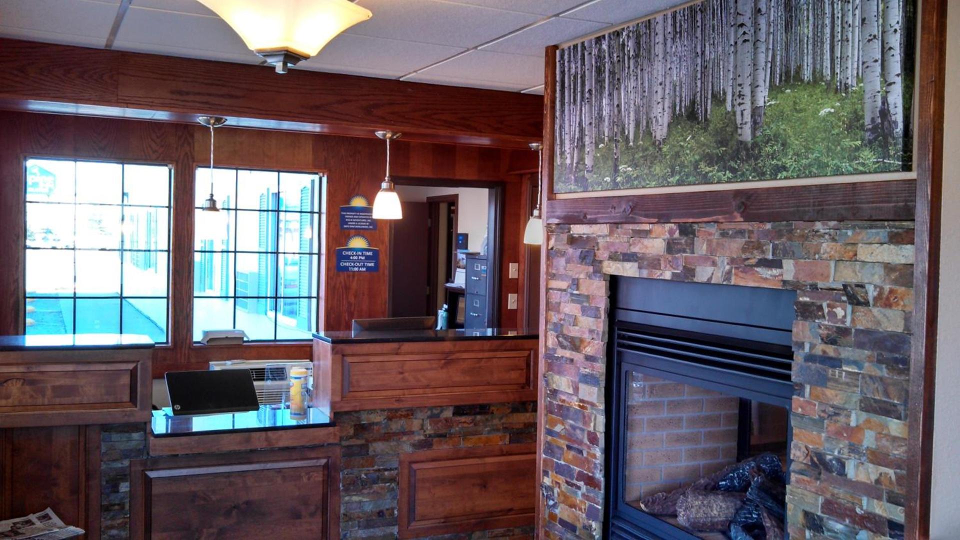 Days Inn & Suites by Wyndham Gunnison photo 36