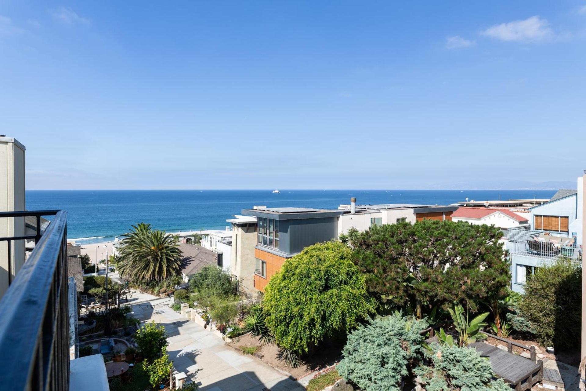 The Sea View Inn At The Beach photo 51