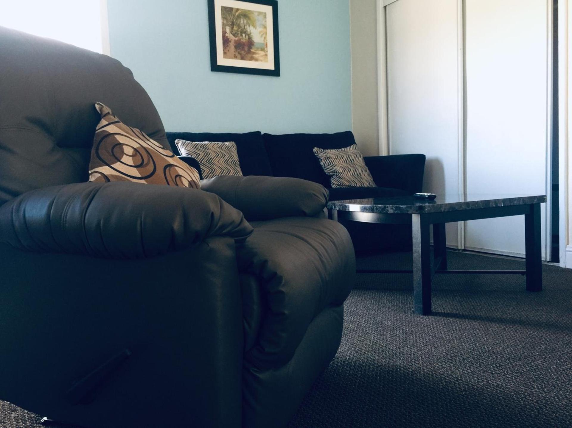 Dolphin Cove Motel photo 13