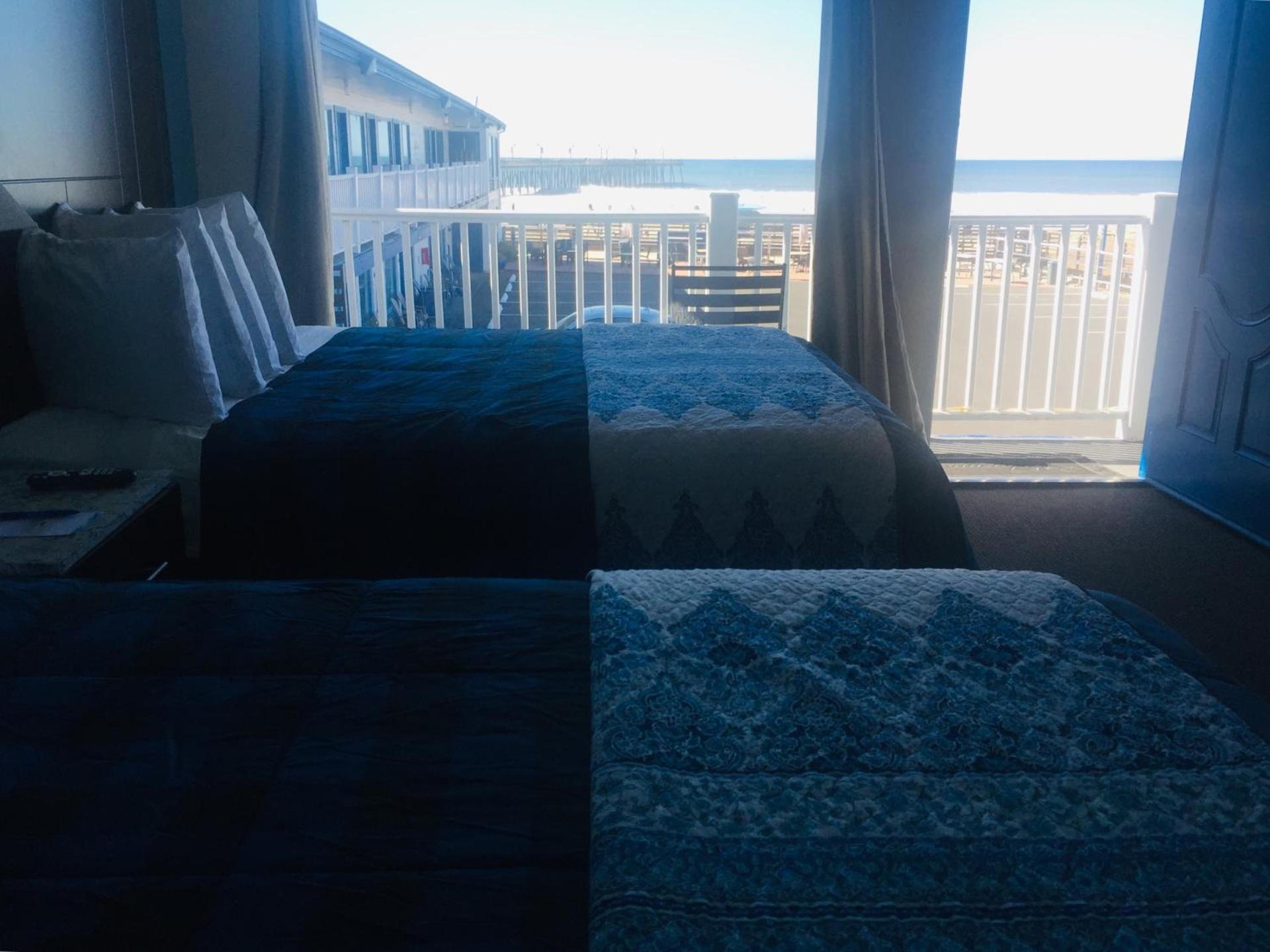 Dolphin Cove Motel photo 58