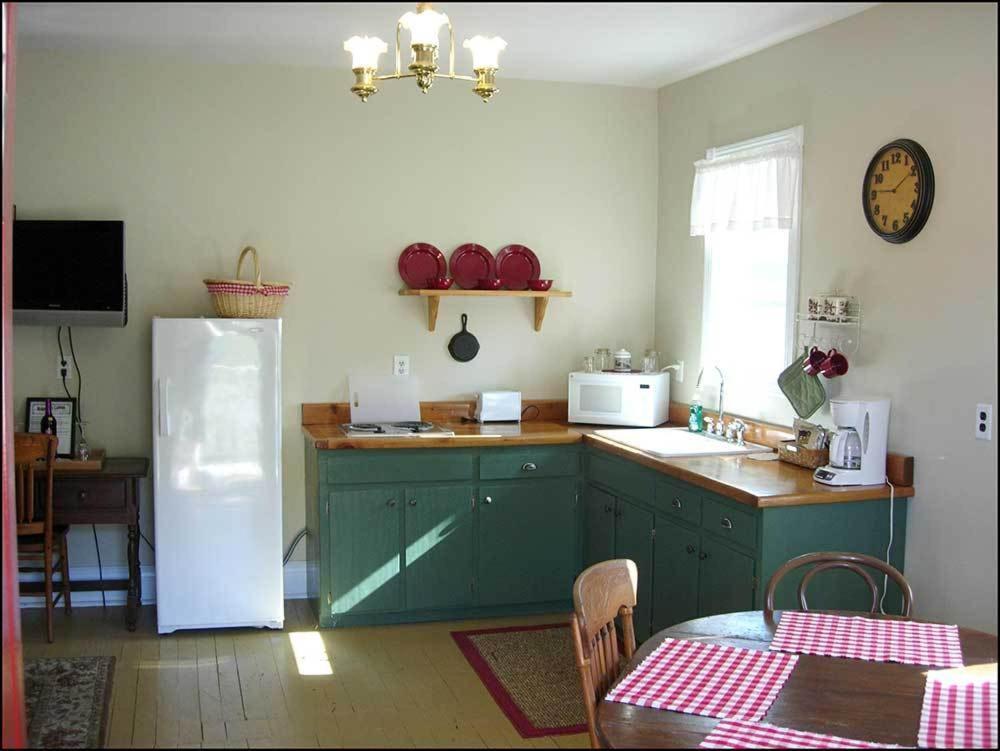 Backwoods Bed and Bath photo 6