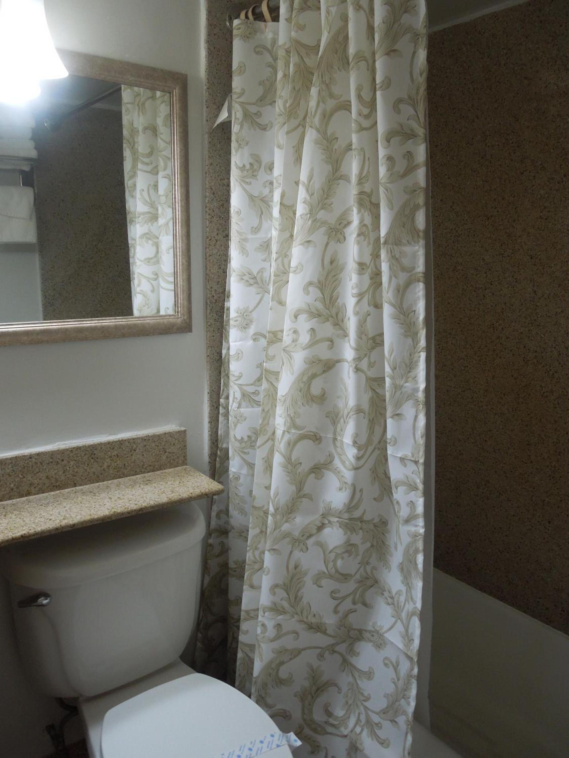 Seahawk Motel photo 22