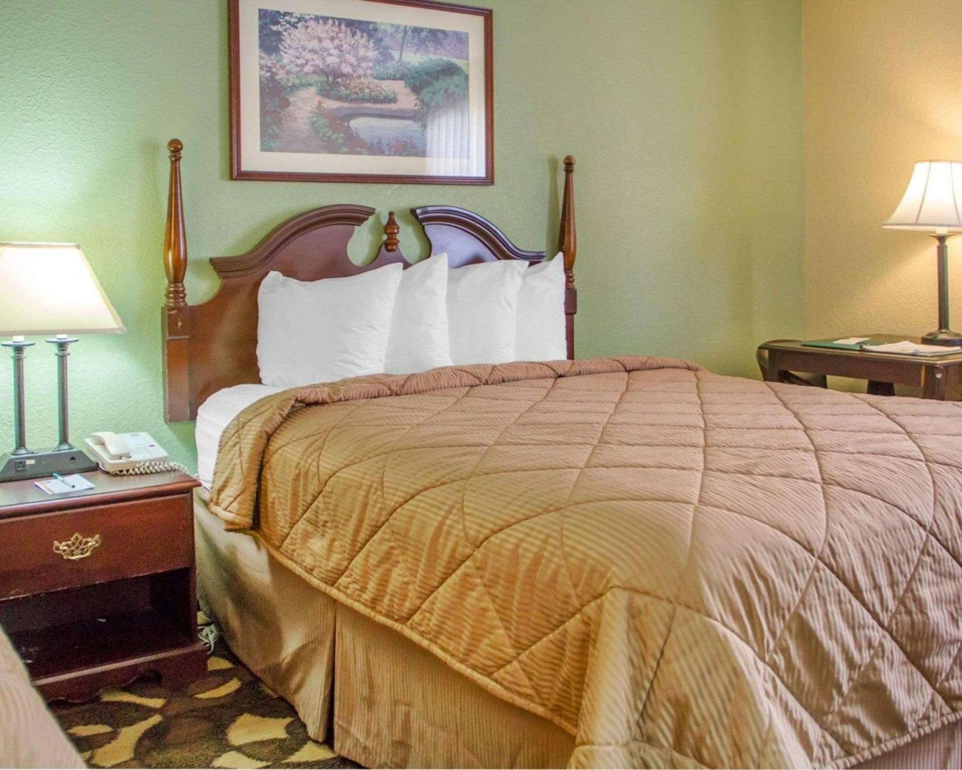 Quality Inn Broken Arrow - Tulsa photo 18