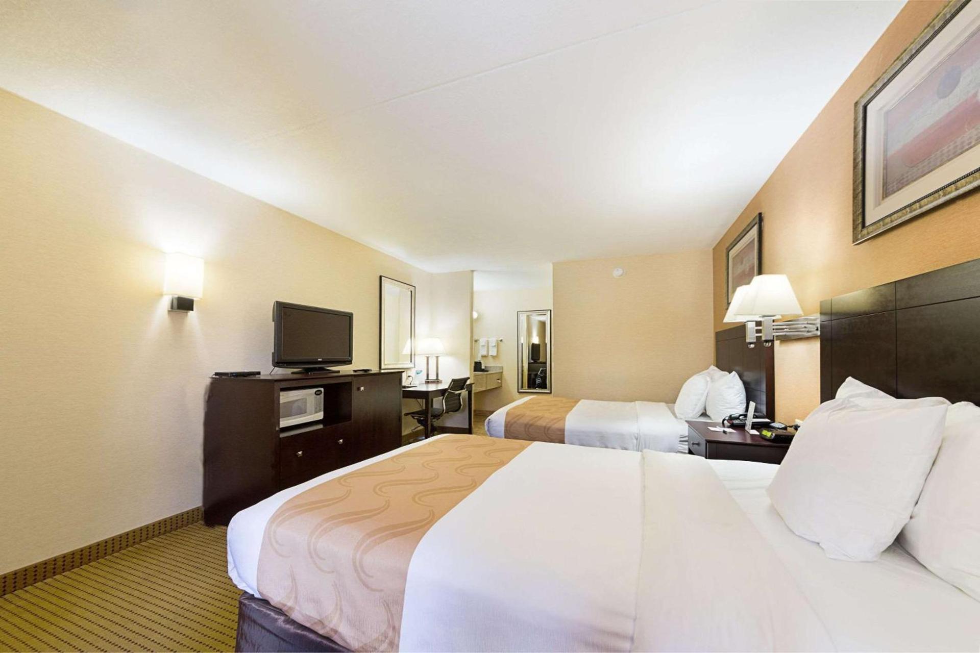 Red Roof Inn Media, PA photo 11