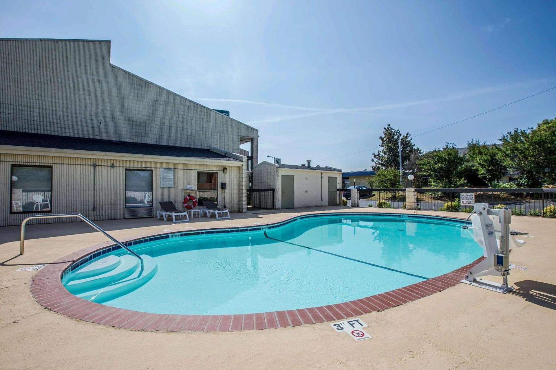 Quality Inn Gaffney I-85 photo 16