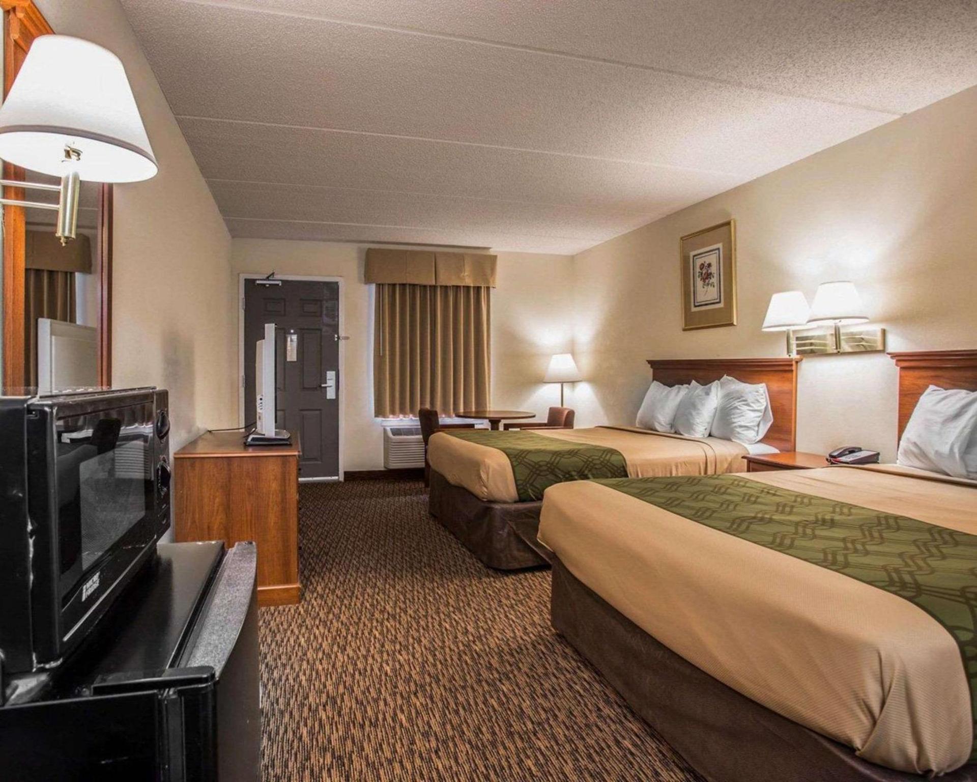 Econo Lodge Inn & Suites Lugoff photo 10
