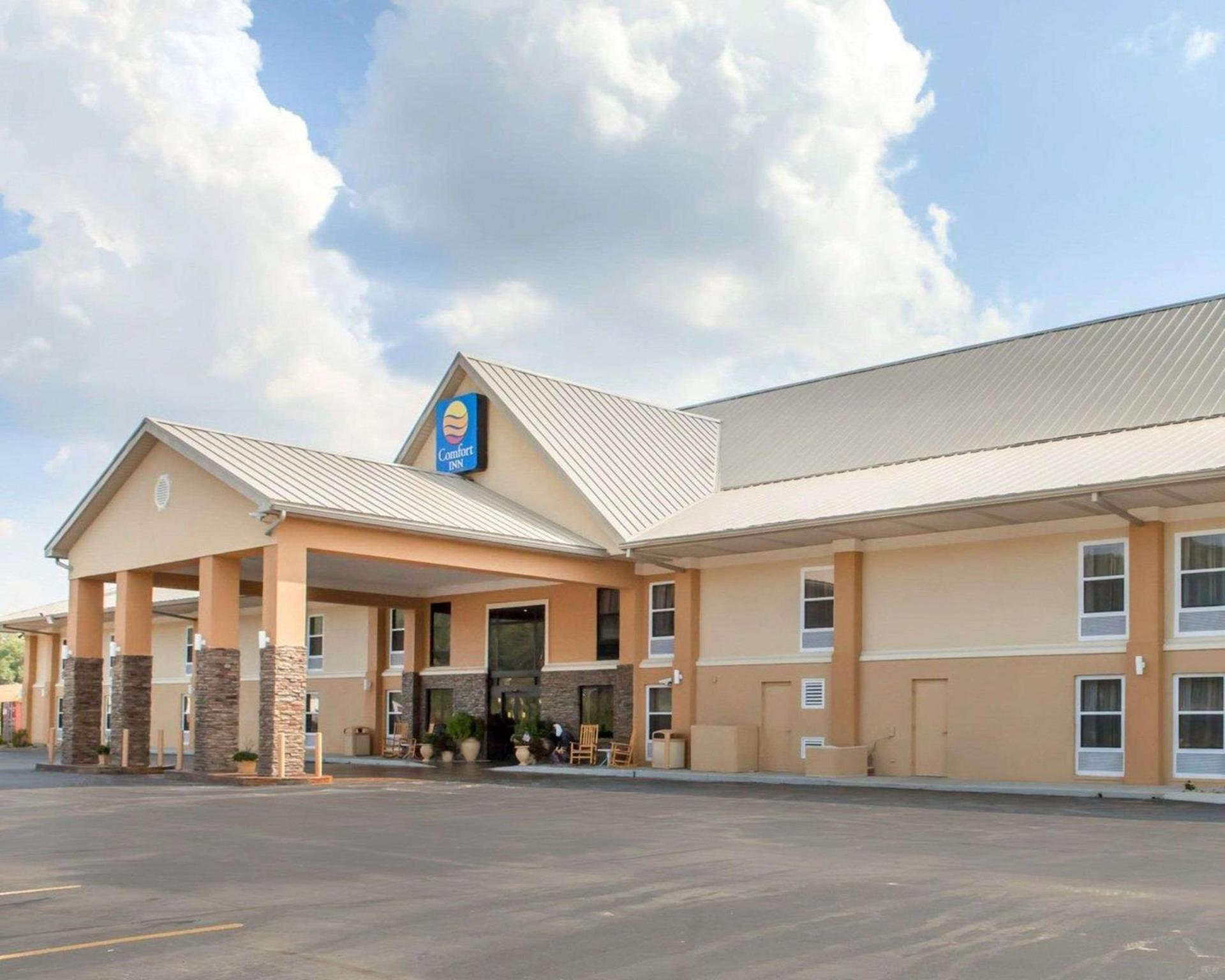 Comfort Inn at Royal Blue photo 24