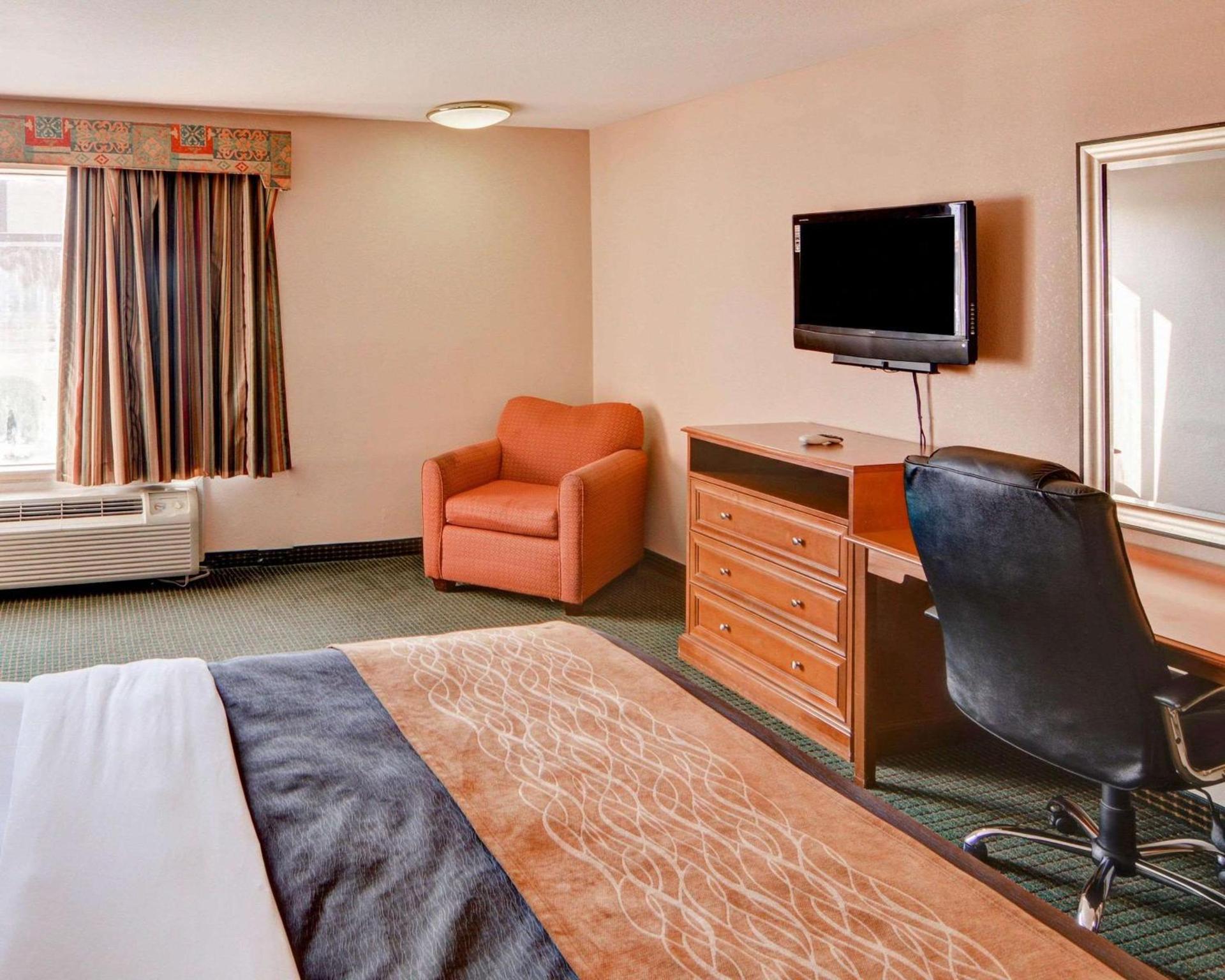 Quality Inn Forest Hill - Fort Worth South photo 12
