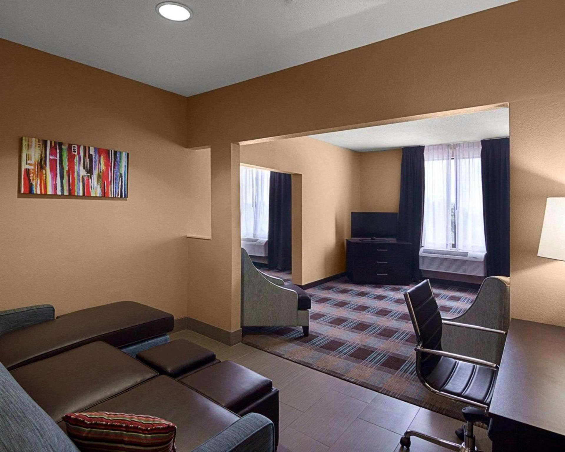 Comfort Suites Houston West at Clay Road photo 29