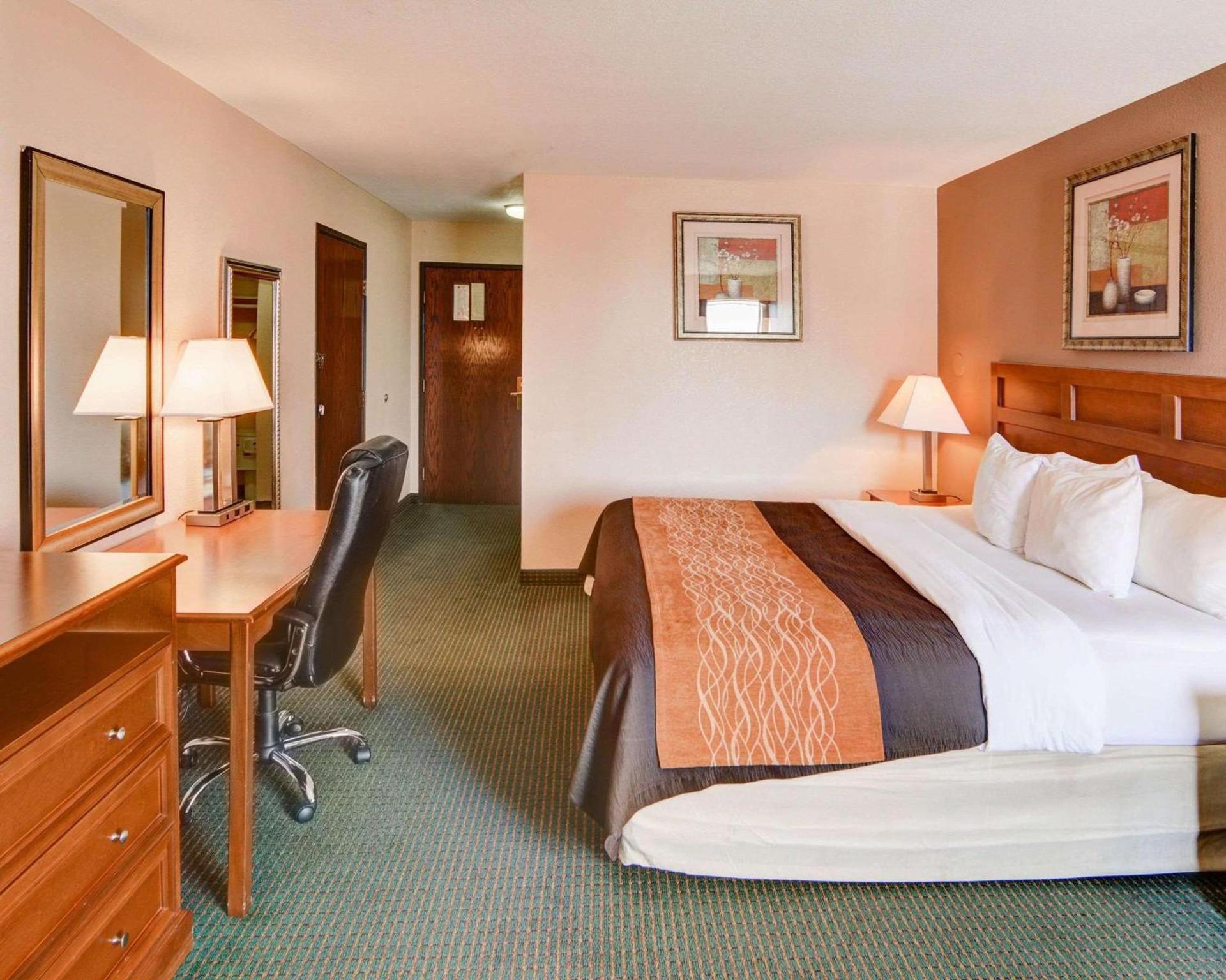 Quality Inn Forest Hill - Fort Worth South photo 8
