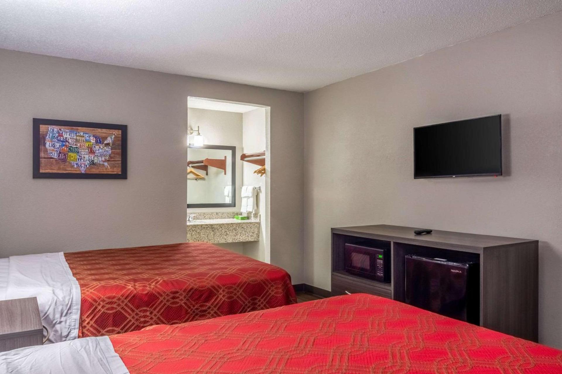 Econo Lodge East Ridge photo 21