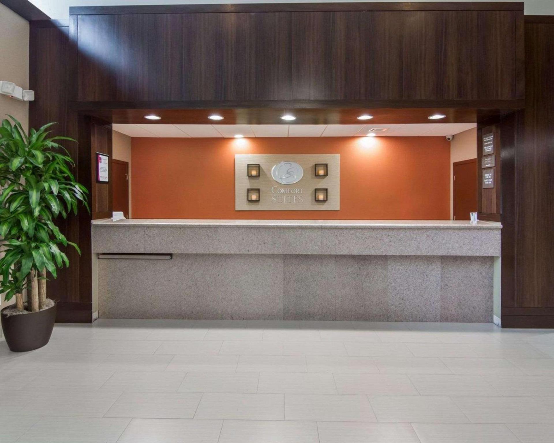 Comfort Suites Houston West at Clay Road photo 4