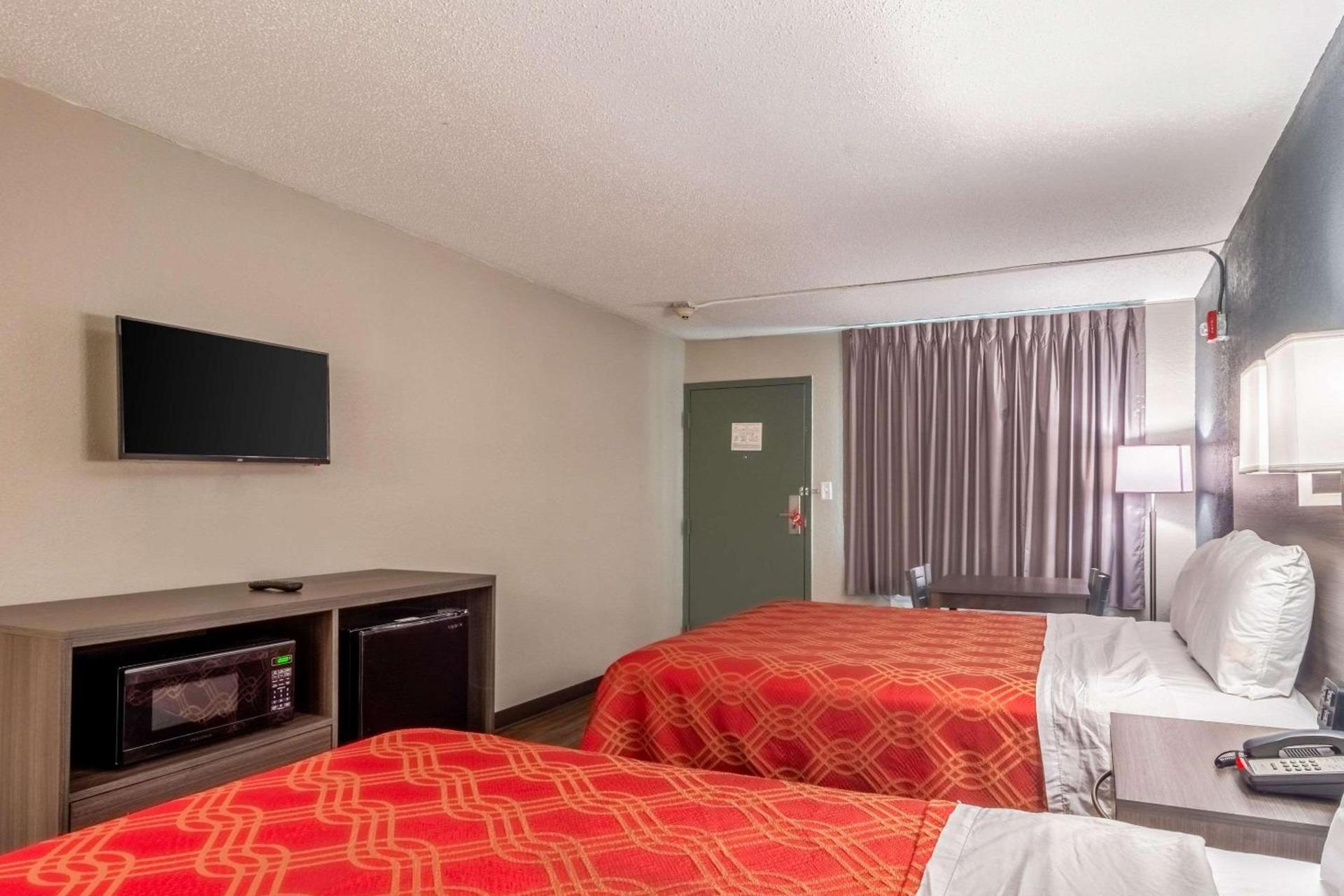 Econo Lodge East Ridge photo 22