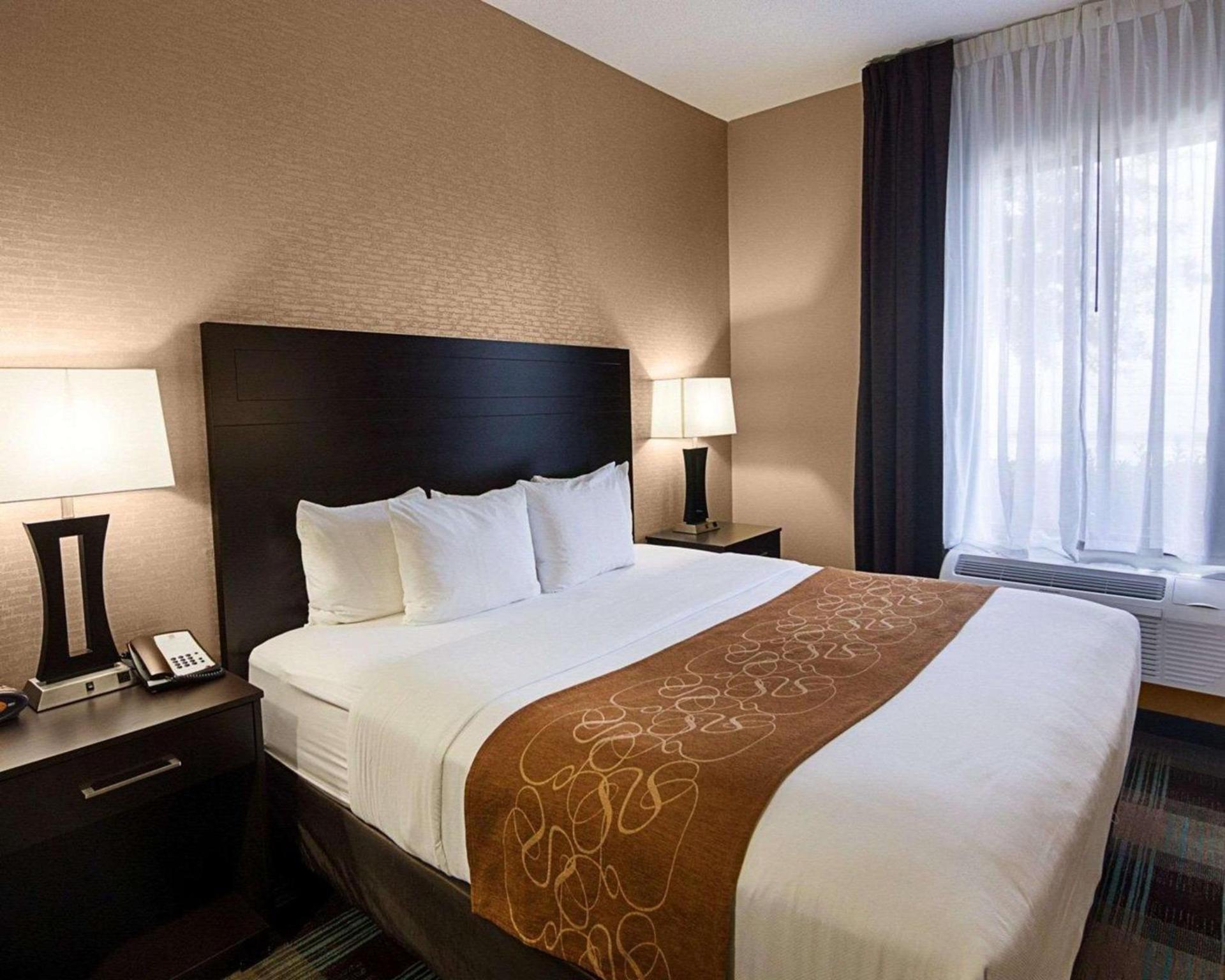 Comfort Suites Houston West at Clay Road photo 24