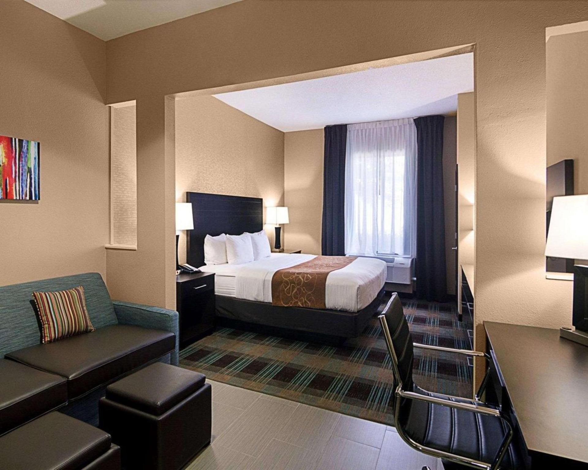 Comfort Suites Houston West at Clay Road photo 12