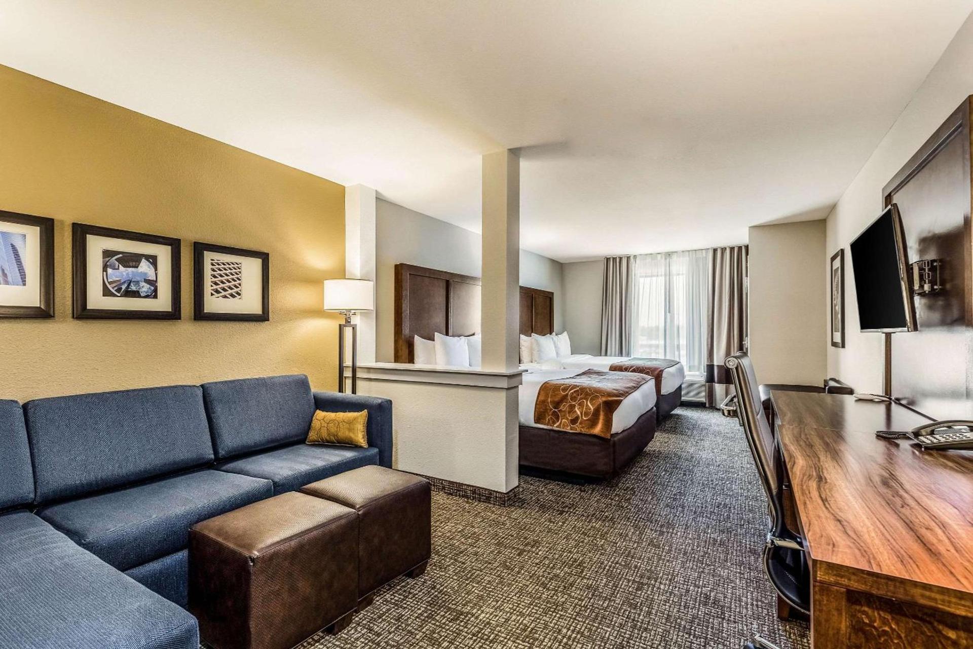 Comfort Suites Channelview - Houston East photo 28