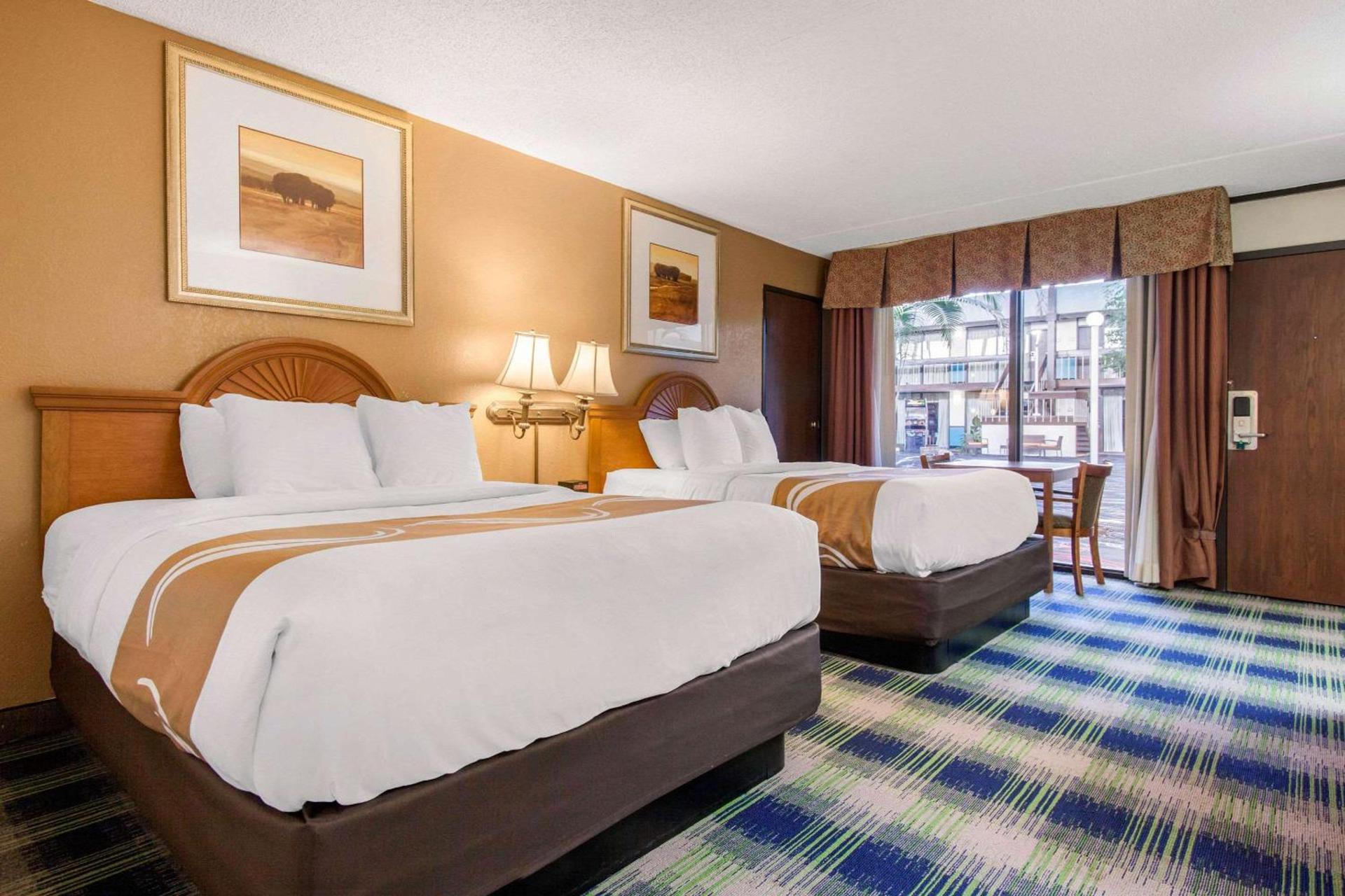 Quality Inn Arkansas City North photo 9