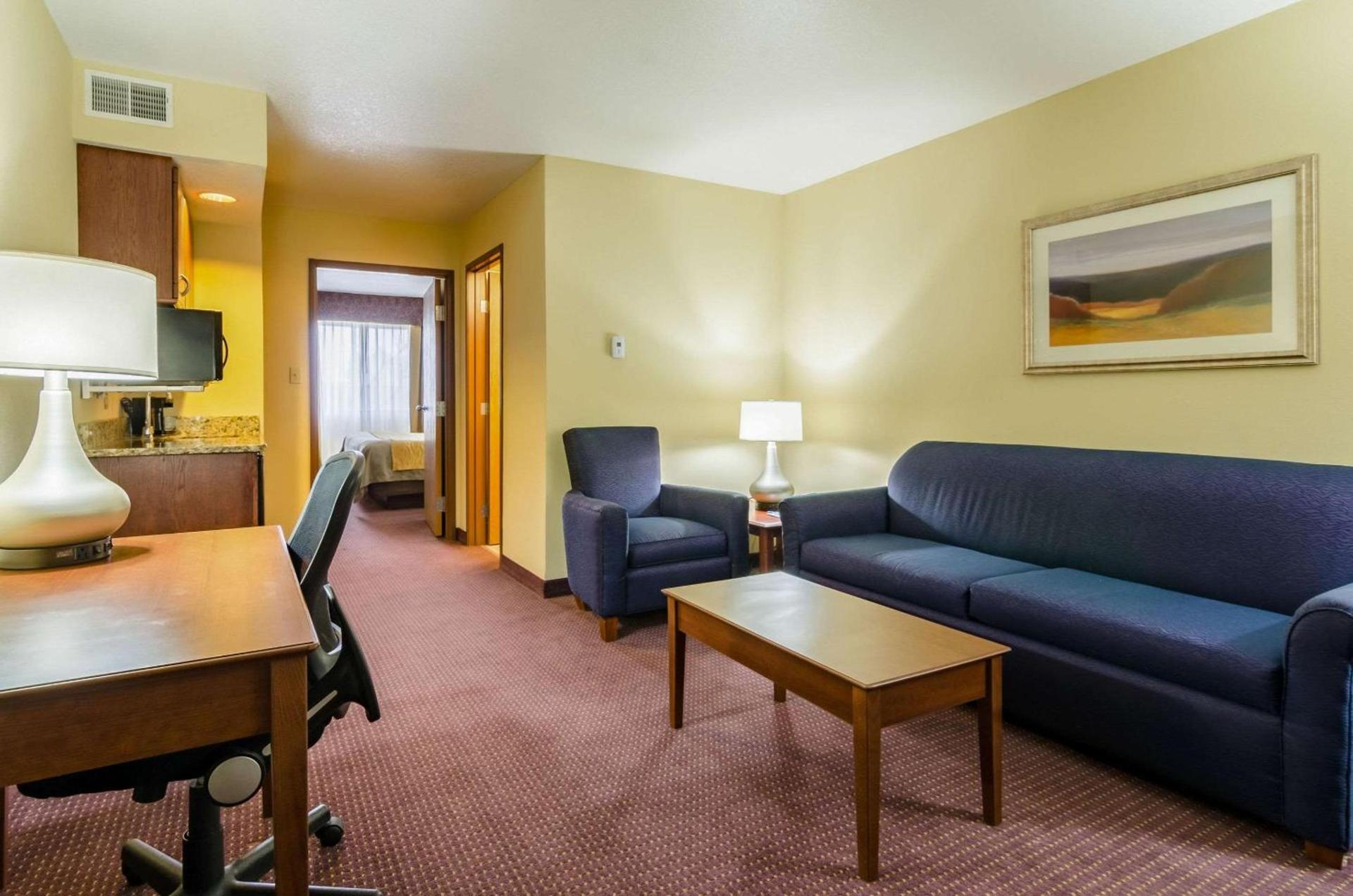 Quality Inn & Suites Colby photo 29
