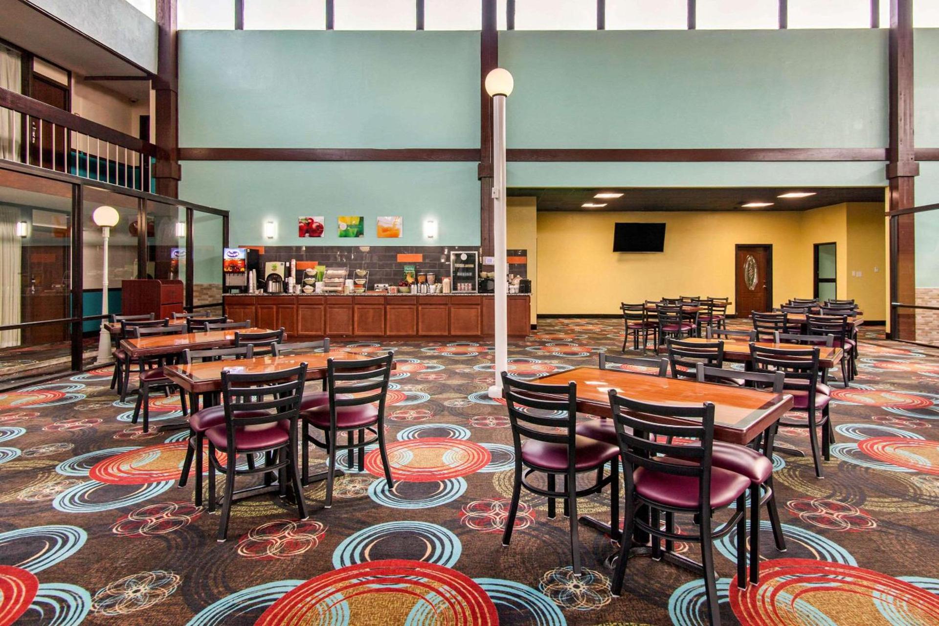Quality Inn Arkansas City North photo 27