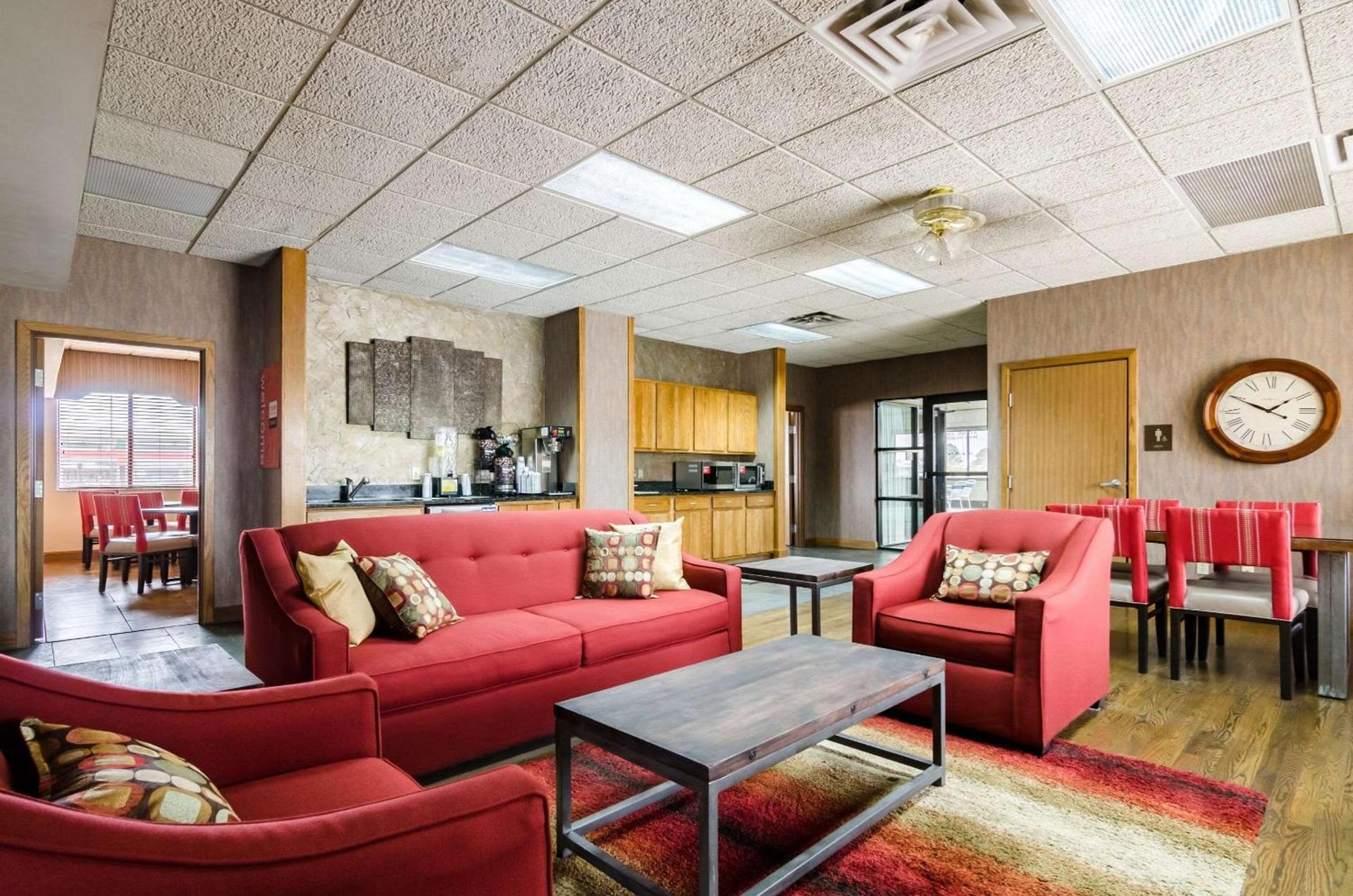 Quality Inn & Suites Colby photo 5