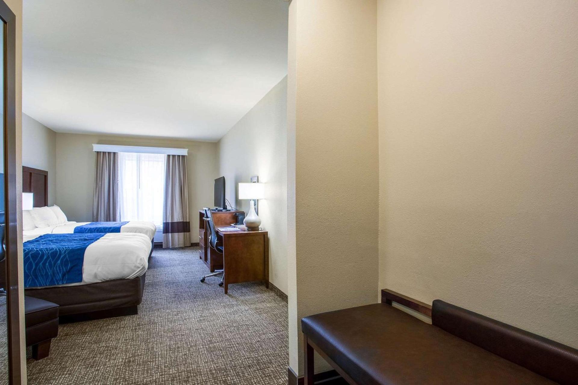 Sonesta Essential - Baton Rouge Airport photo 18