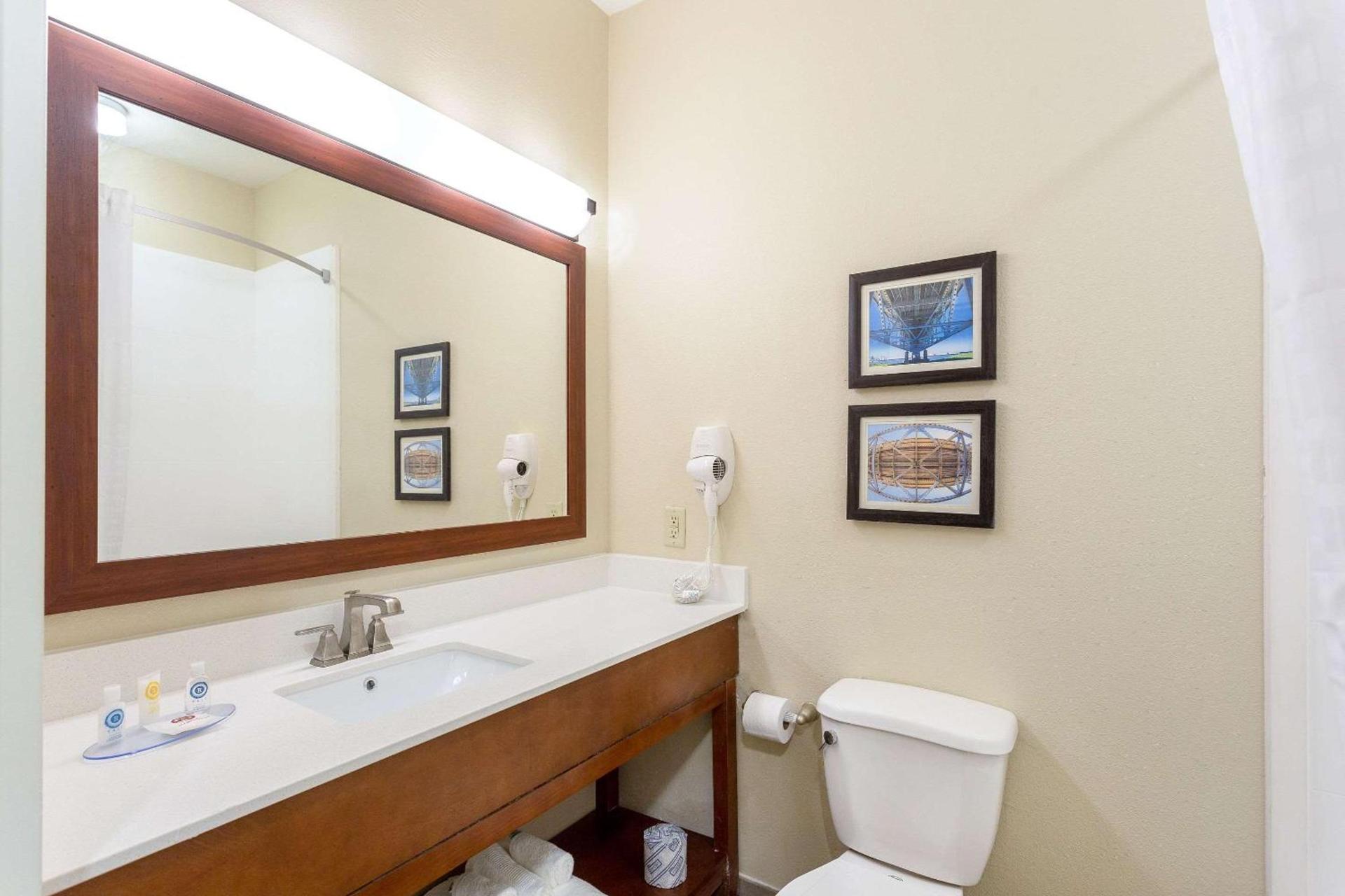 Sonesta Essential - Baton Rouge Airport photo 22