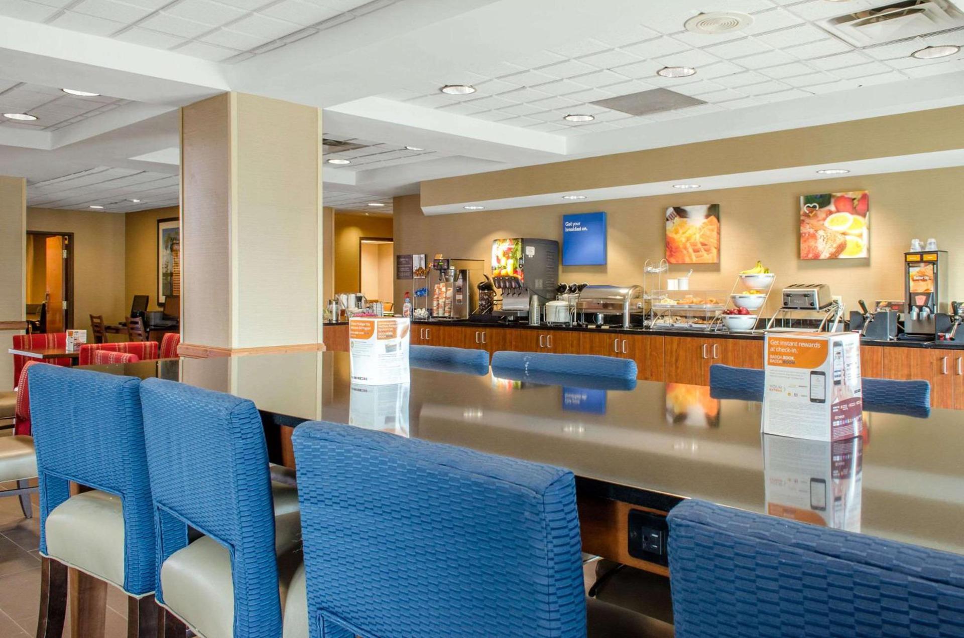 Comfort Inn & Suites Biloxi-D'Iberville photo 33