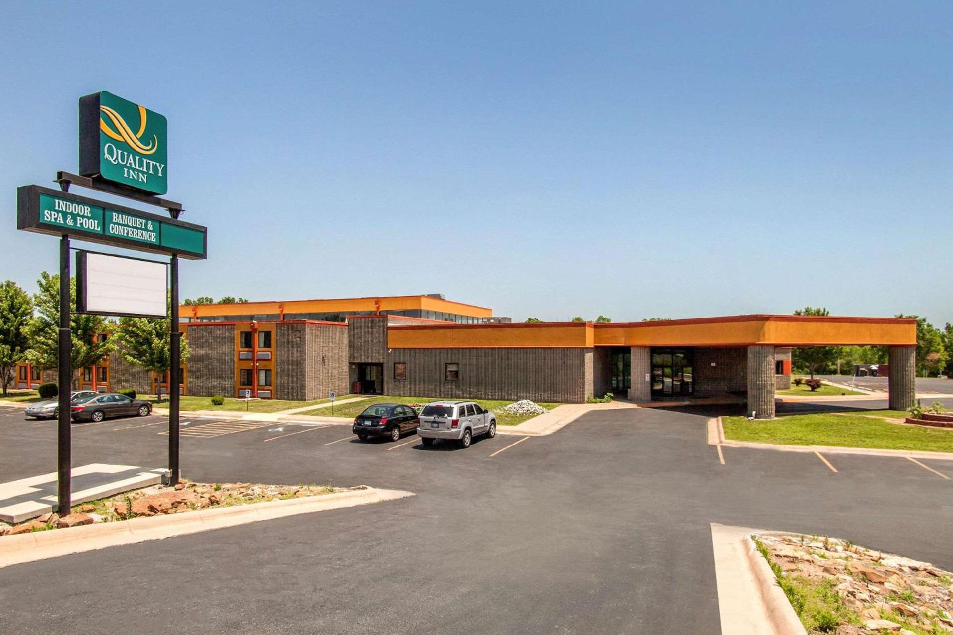 Quality Inn Arkansas City North photo 2