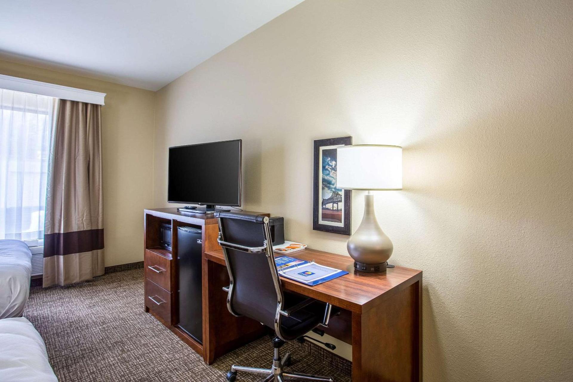 Sonesta Essential - Baton Rouge Airport photo 28