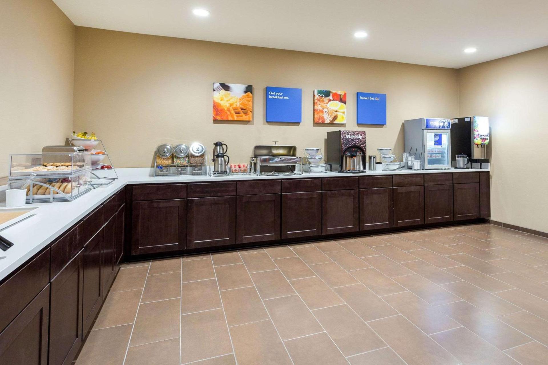Sonesta Essential - Baton Rouge Airport photo 35