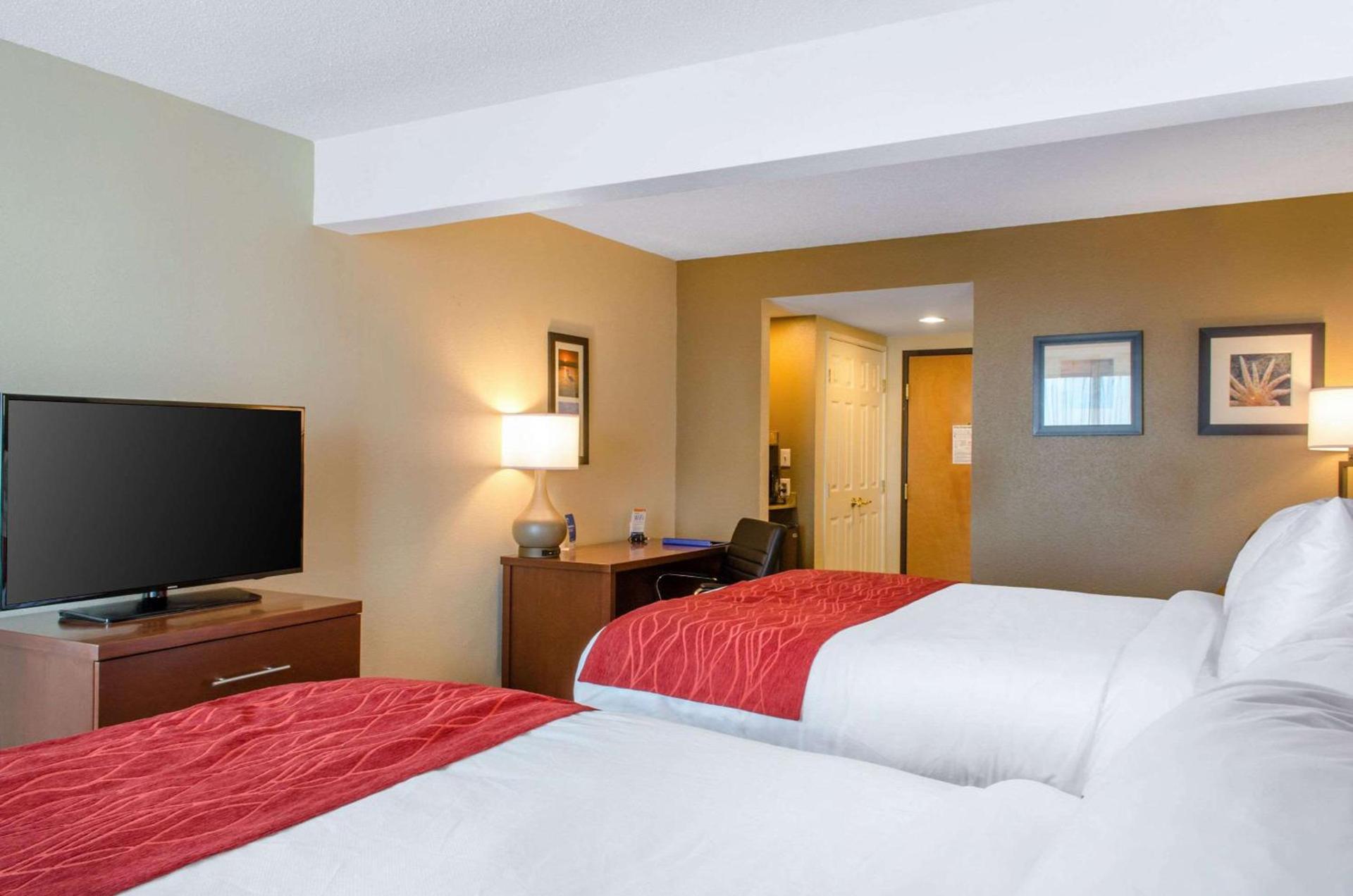 Comfort Inn & Suites Biloxi-D'Iberville photo 12