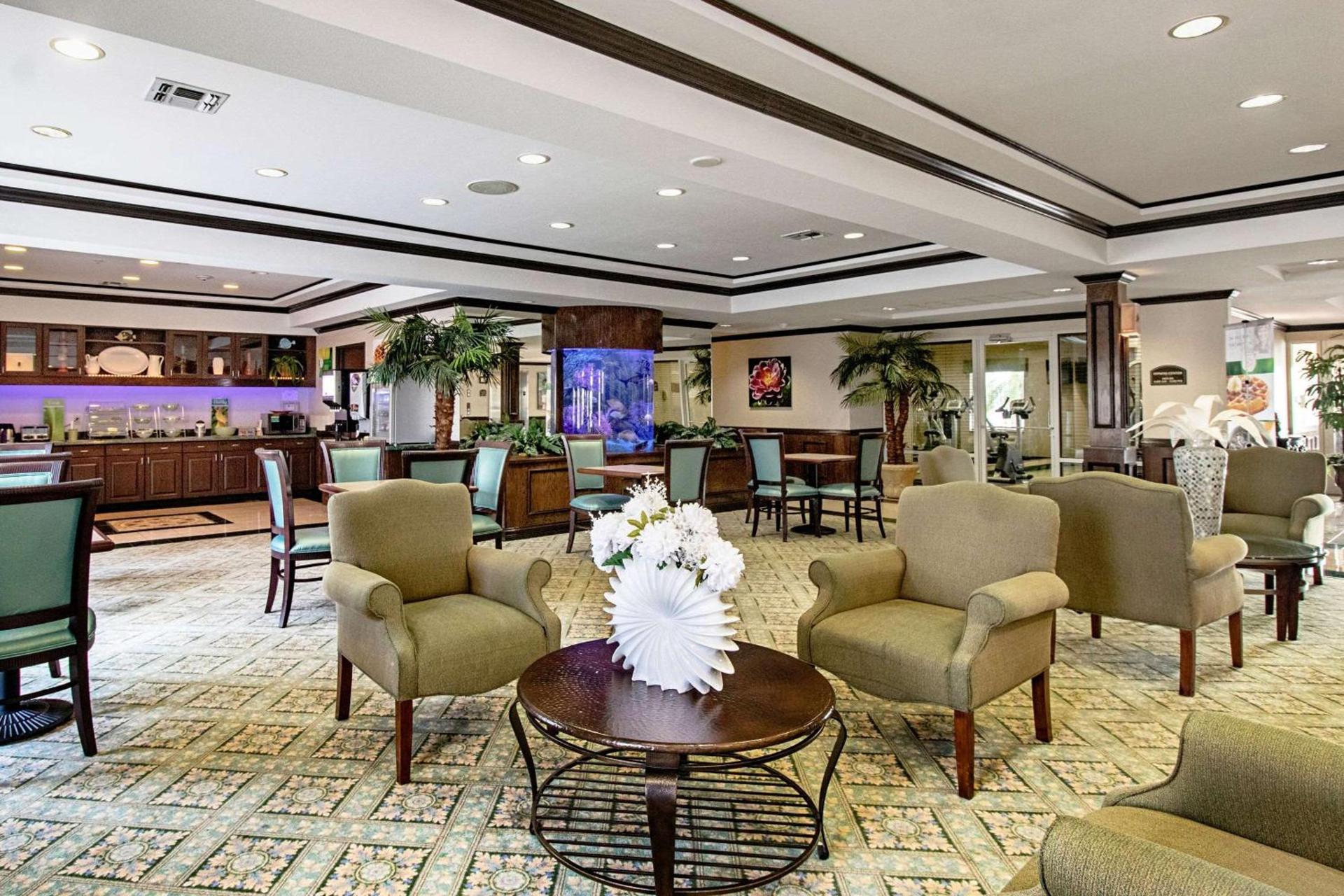 Quality Inn & Suites Robstown photo 8