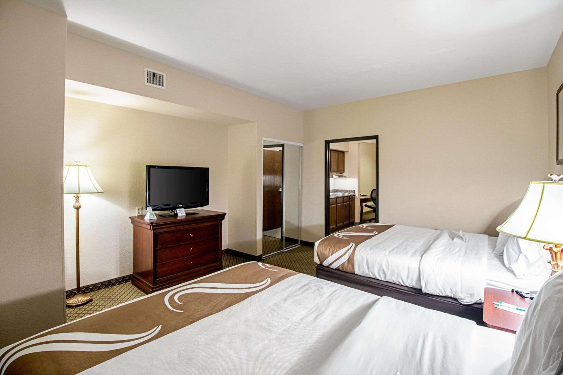 Quality Inn & Suites Robstown photo 24