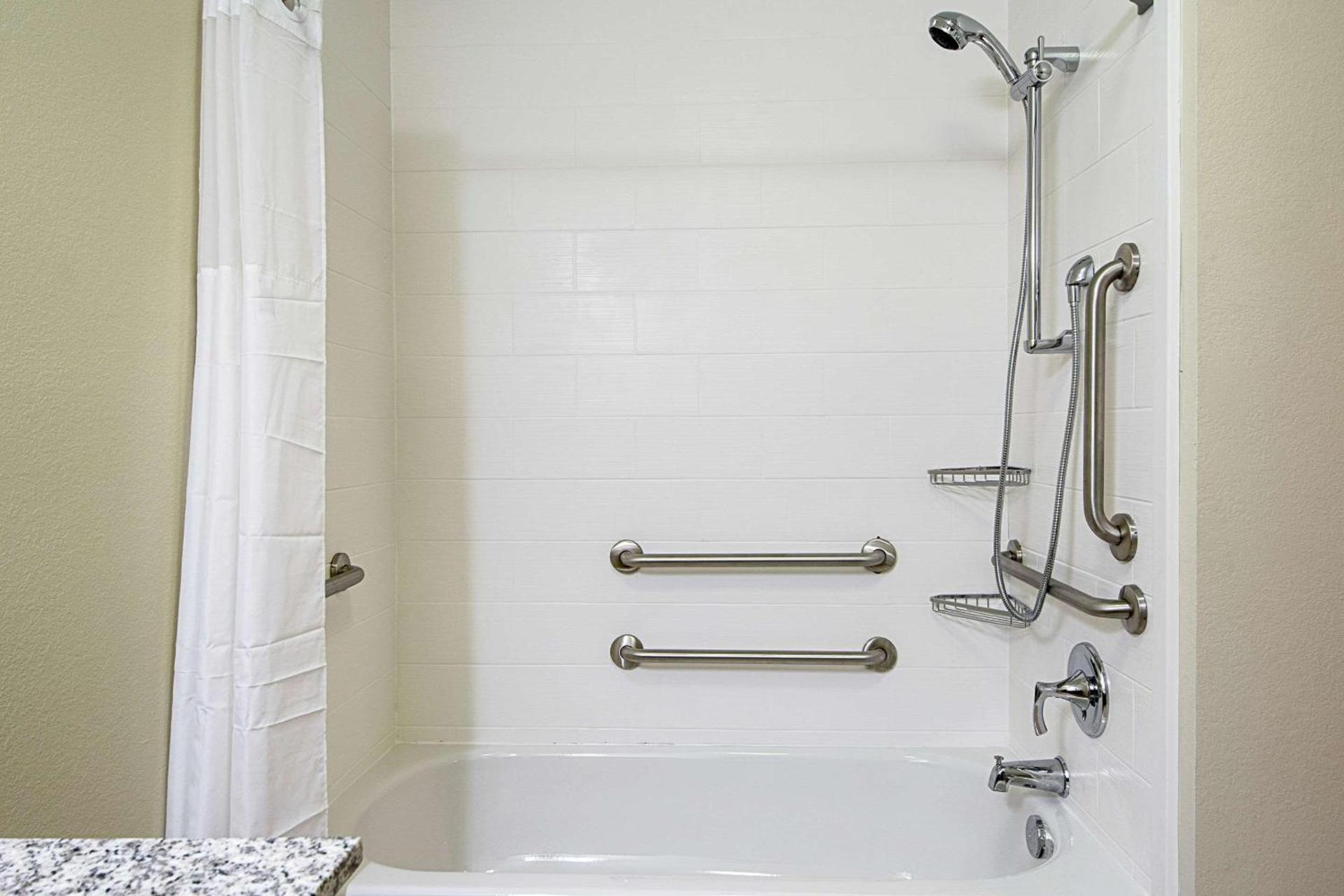 MainStay Suites Geismar - Gonzales photo 9